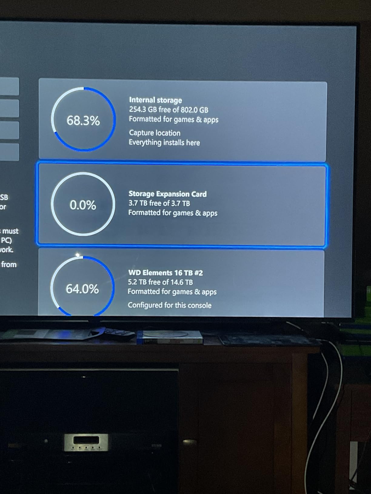 Seagate Storage Expansion Card 2TB Solid State Drive - NVMe SSD for Xbox Series X|S, Quick Resume, Plug & Play, Licensed (STJR2000400) Black - Customer Photo 2