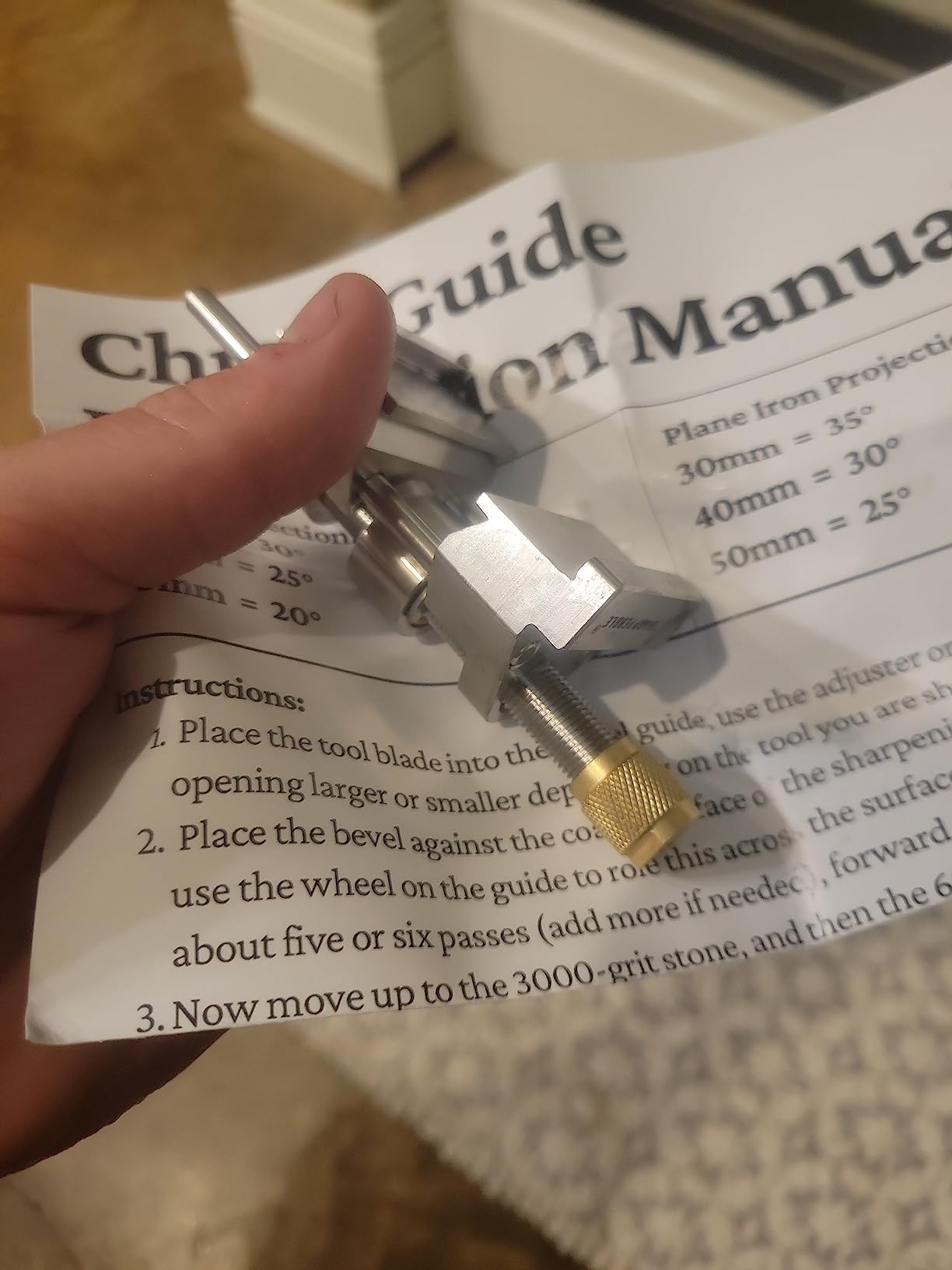 Sharp Pebble Honing Guide - Chisel & Plane Sharpening Jig - Fits Chisels 0.25' to 1.96', Fits Planer Blades 1.41' to 3.22' - Customer Photo 1