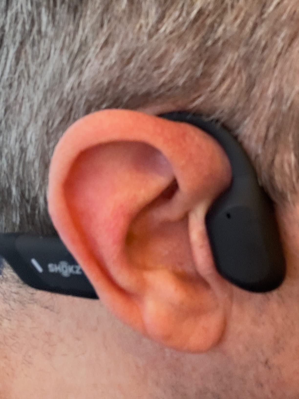 SHOKZ OpenRun Pro-Bone Conduction Headphones, Open-Ear Bluetooth Wireless Sport Headphones for Running and Workout, Sweat Resistant, Long Battery Life, Premium Deep Bass, Mic，with Hair Band, Black - Customer Photo 2