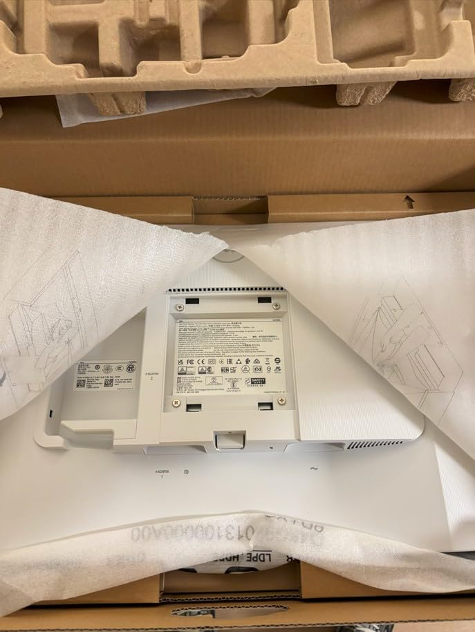 Dell S2722DC Monitor - 27-inch WQHD (2560x1440) 75Hz 4Ms Display, AMD FreeSync, Built in Speaker, USB Type-C Connectivity, Height/Pivot/Swivel/Tilt Adjust - Platinum Silver - Customer Photo 4