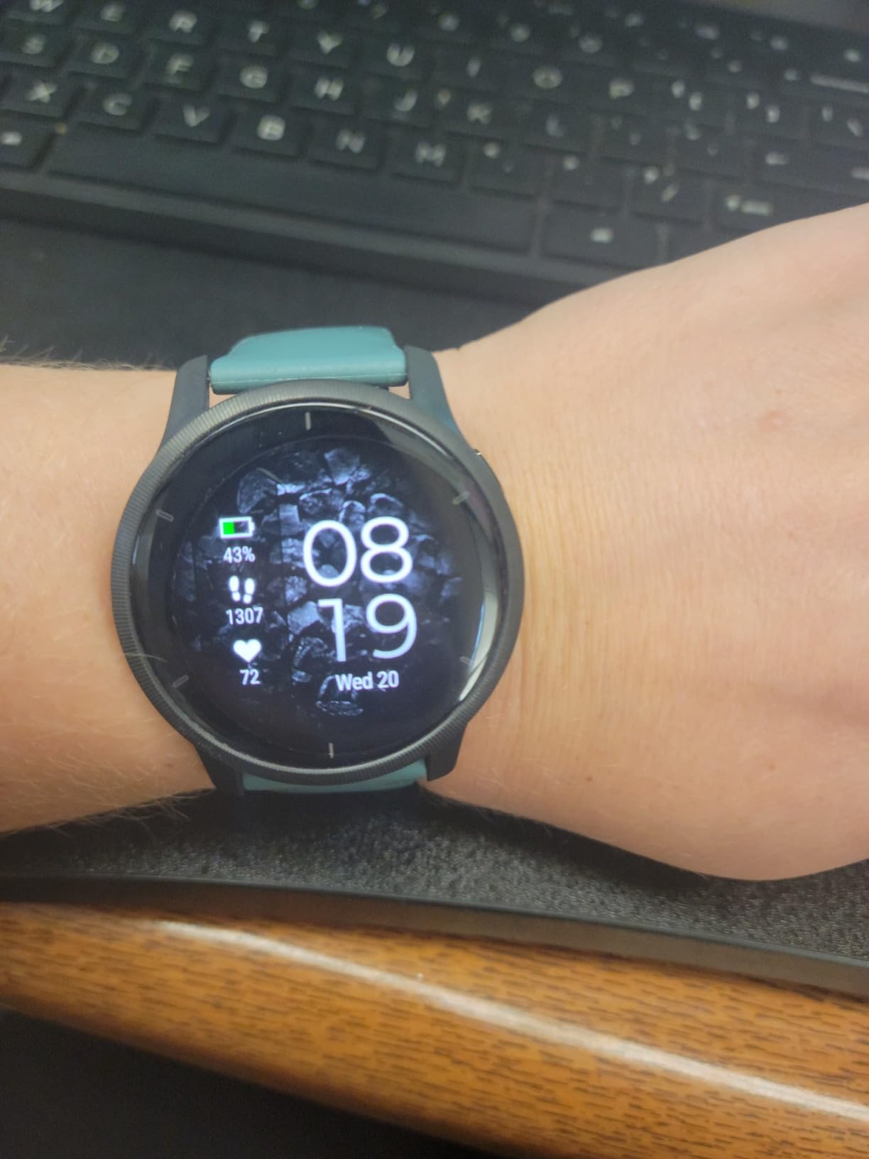 Garmin Venu 2, GPS Smartwatch with Advanced Health Monitoring and Fitness Features, Slate Bezel with Black Case and Silicone Band (Renewed) - Customer Photo 1