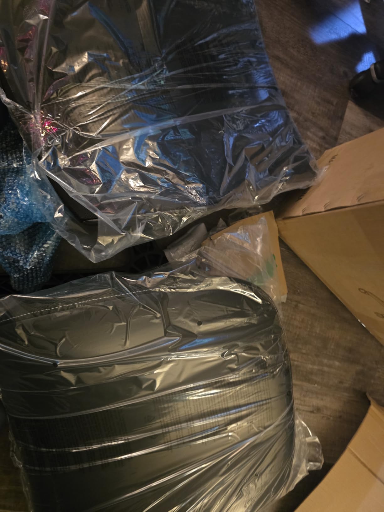 Office Chair Ergonomic Desk Chair, Computer PU Leather Home Office Chair, Swivel Mesh Back Adjustable Lumbar Support Flip-up Arms Executive Task Chair - Customer Photo 2