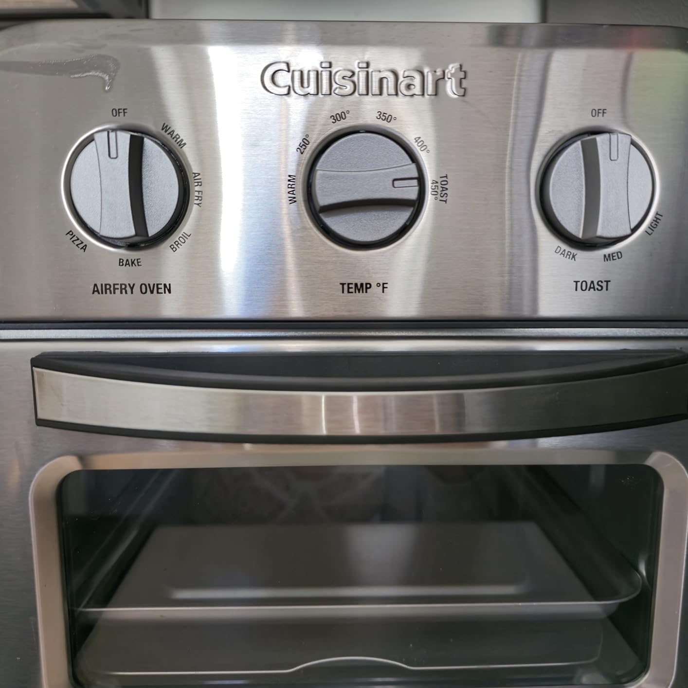 Cuisinart Compact Air Fryer Toaster Oven, Stainless Steel Fryer with 6-in-1 Functions, Adjustable Temperature, Includes Oven Rack, Baking Pan and Air Fry Basket, TOA-26 - Customer Photo 2