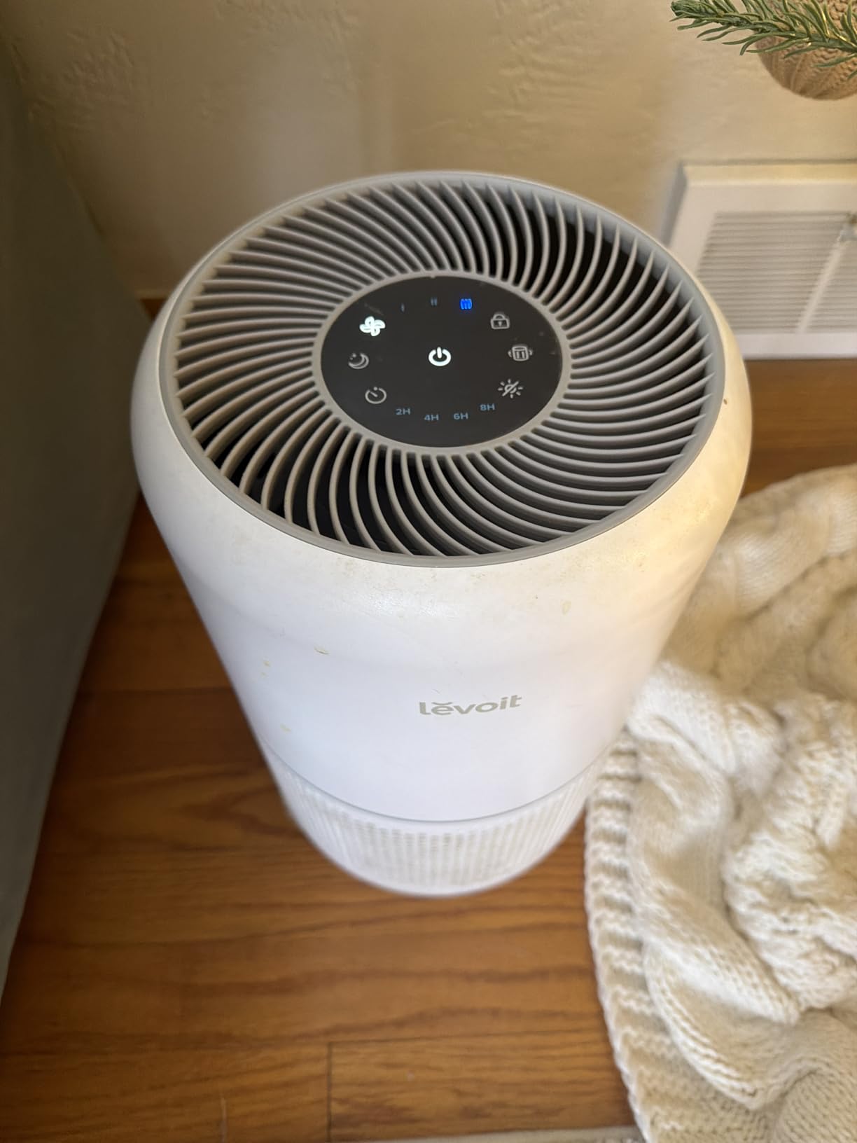 LEVOIT Air Purifiers for Bedroom Home Dorm, AHAM VERIFIED, 3-in-1 Filter Claener with Fragrance Sponge, Portable Filters Smoke, Allergens, Pet Dander, Odor, Dust, Office, Desktop, Core Mini-P, White - Customer Photo 1