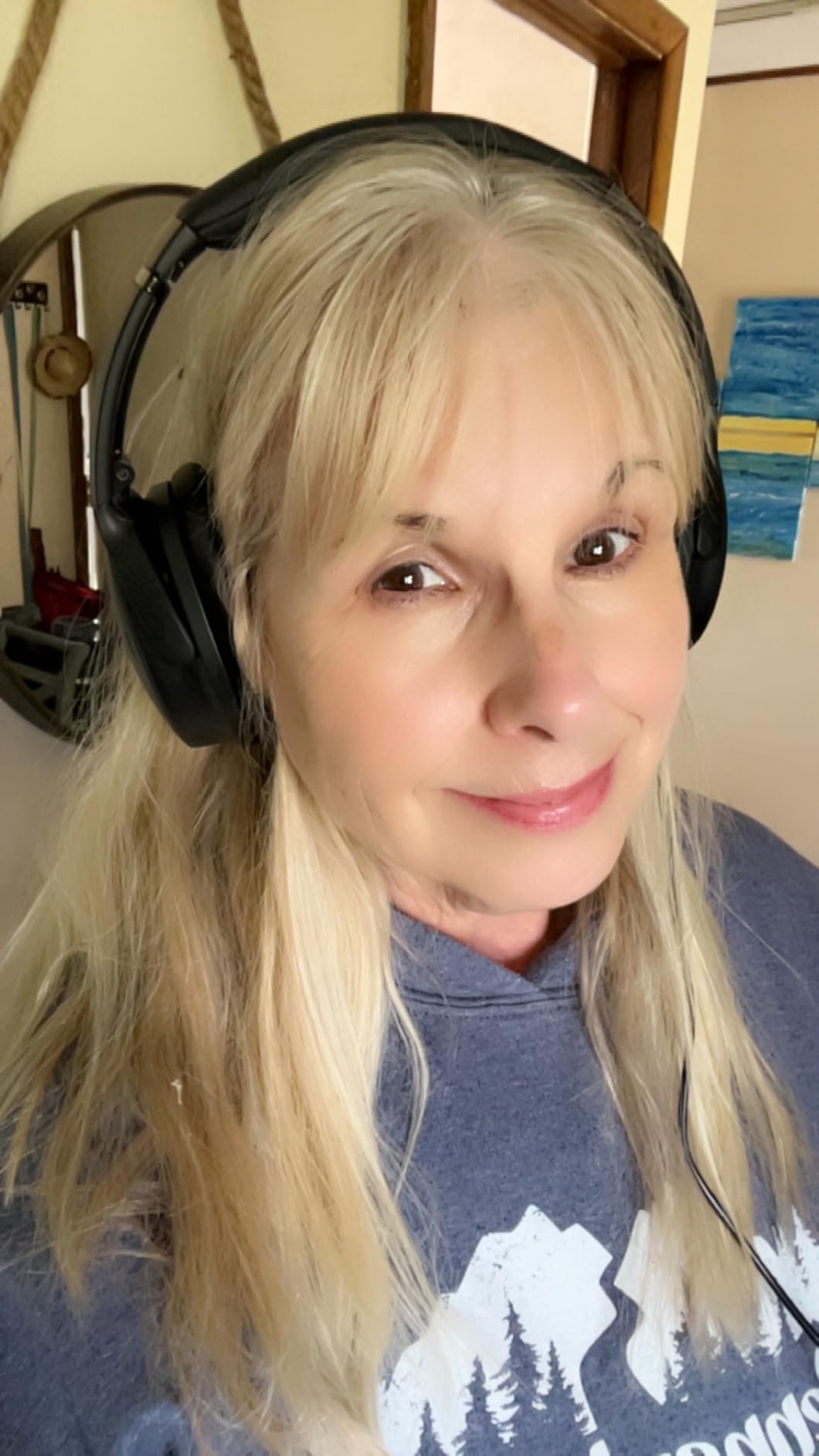 Bose QuietComfort 45 Bluetooth Wireless Noise Cancelling Headphones - Triple Black (Renewed) - Customer Photo 4