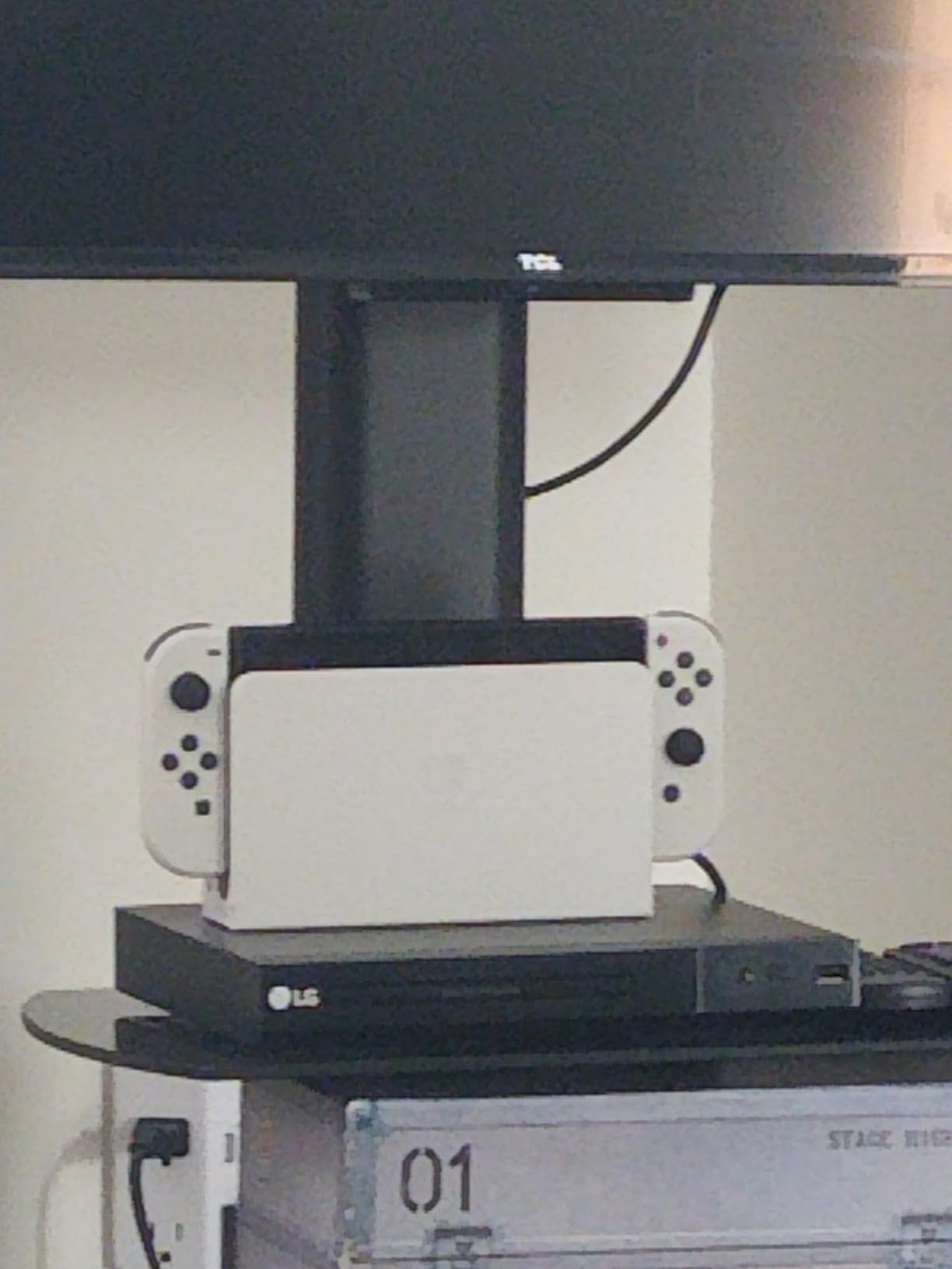 Nintendo Switch OLED Model w/ White Joy-Con (Renewed) - Customer Photo 1