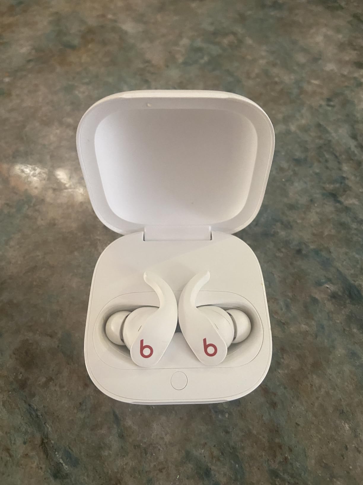 Beats Fit Pro (1st Gen) - True Wireless Noise Cancelling Earbuds - Active Noise Cancelling - Sweat Resistant Earphones, Compatible with Apple & Android, Class 1 Bluetooth - Customer Photo 5