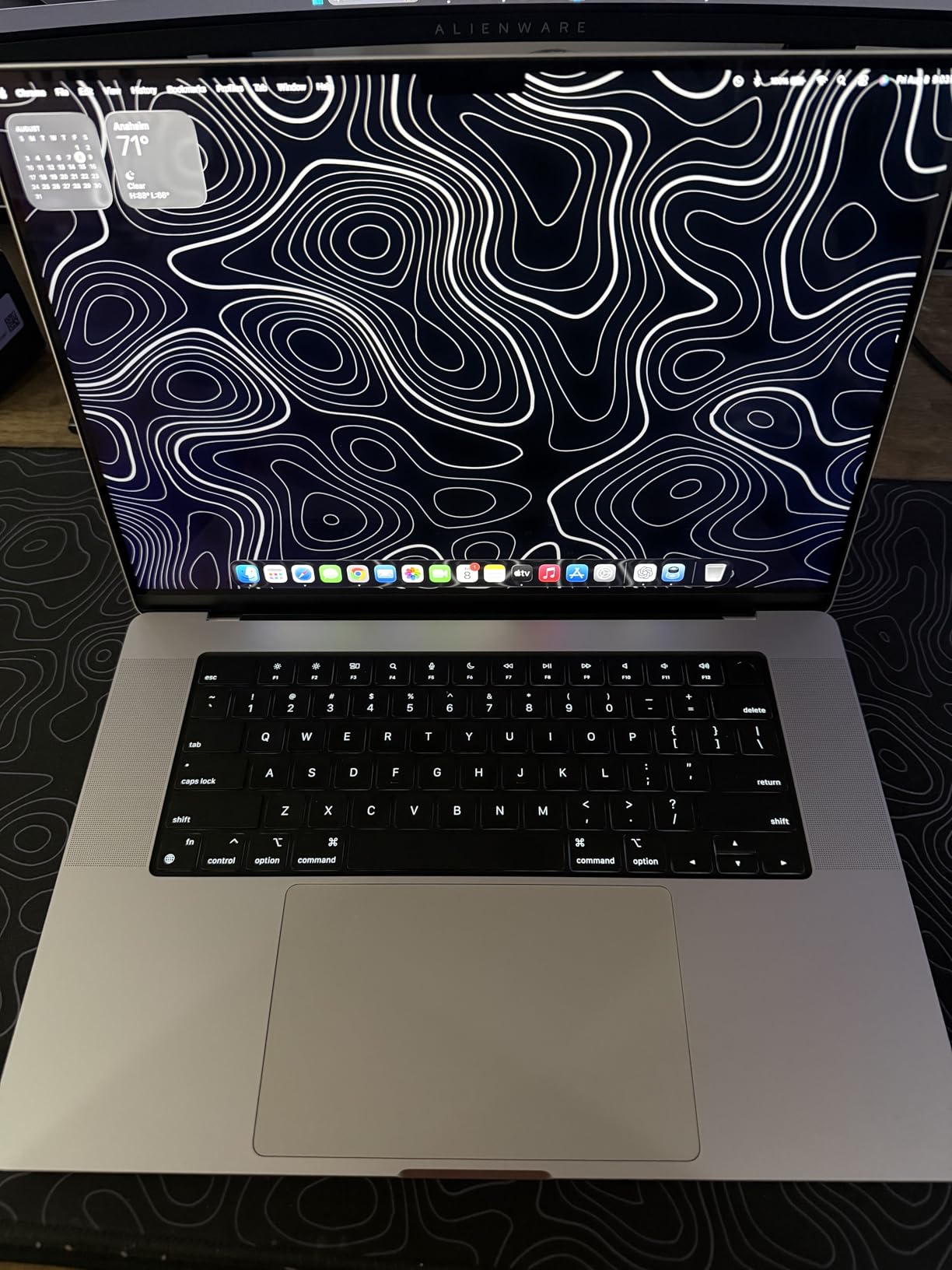 2021 Apple MacBook Pro (16-inch, M1 Pro chip with 10-core CPU and 16-core GPU, 16GB RAM, 1TB SSD) - Silver - Customer Photo 1