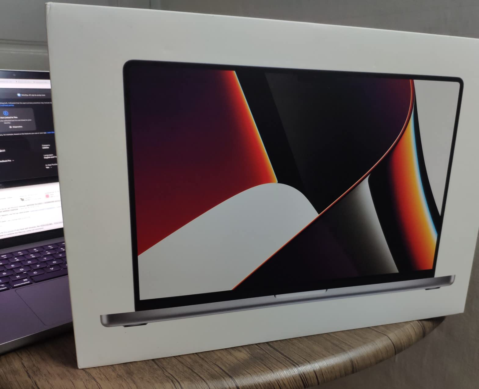 2021 Apple MacBook Pro (16-inch, M1 Pro chip with 10-core CPU and 16-core GPU, 16GB RAM, 1TB SSD) - Silver - Customer Photo 3