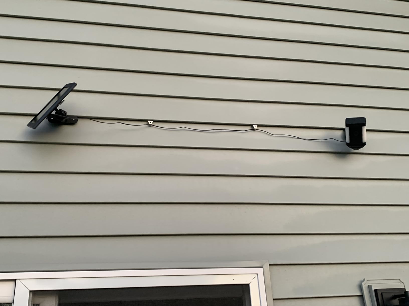 Ring Spotlight Cam Plus, Battery (newest model), Home or business security with HD video, Two-Way Talk, Color Night Vision, and Security Siren, White - Customer Photo 1