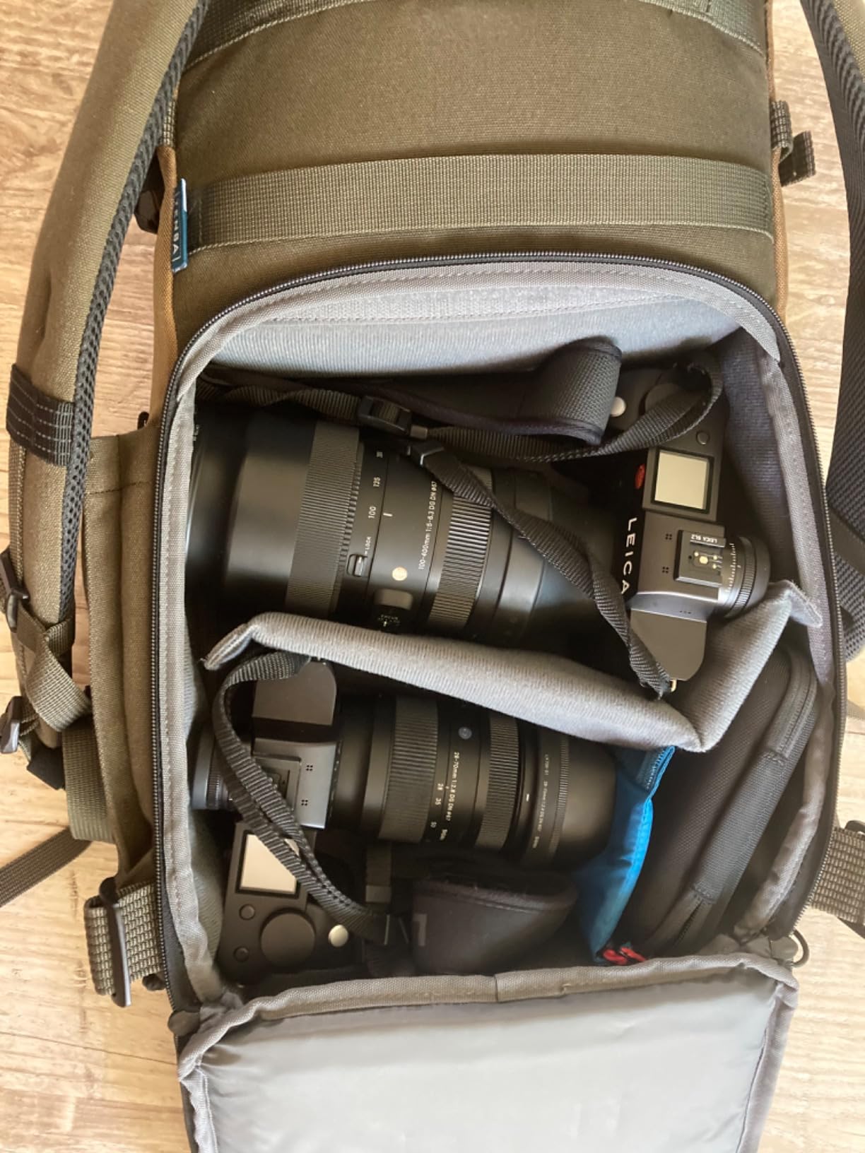 Tenba Fulton v2 16L Backpack for Mirrorless and DSLR cameras and lenses - Tan/Olive - Customer Photo 1