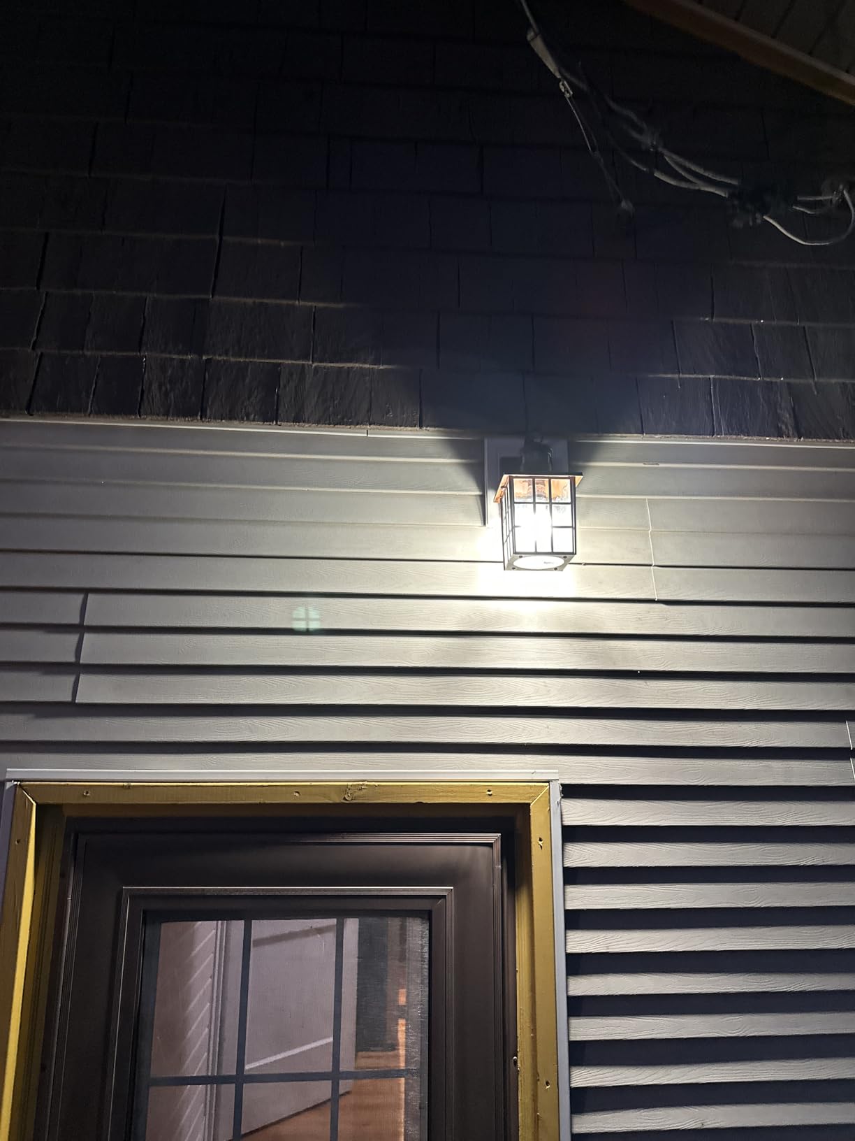 VIANIS Outdoor Wall Lantern With Motion Sensor, Dusk To Dawn Exterior Light Fixtures Wall Mount, LED Outdoor Porch Light, Anti-Rust 100% Aluminum Modern Black Outdoor Sconce Lights for Garage,Entryway - Customer Photo 2