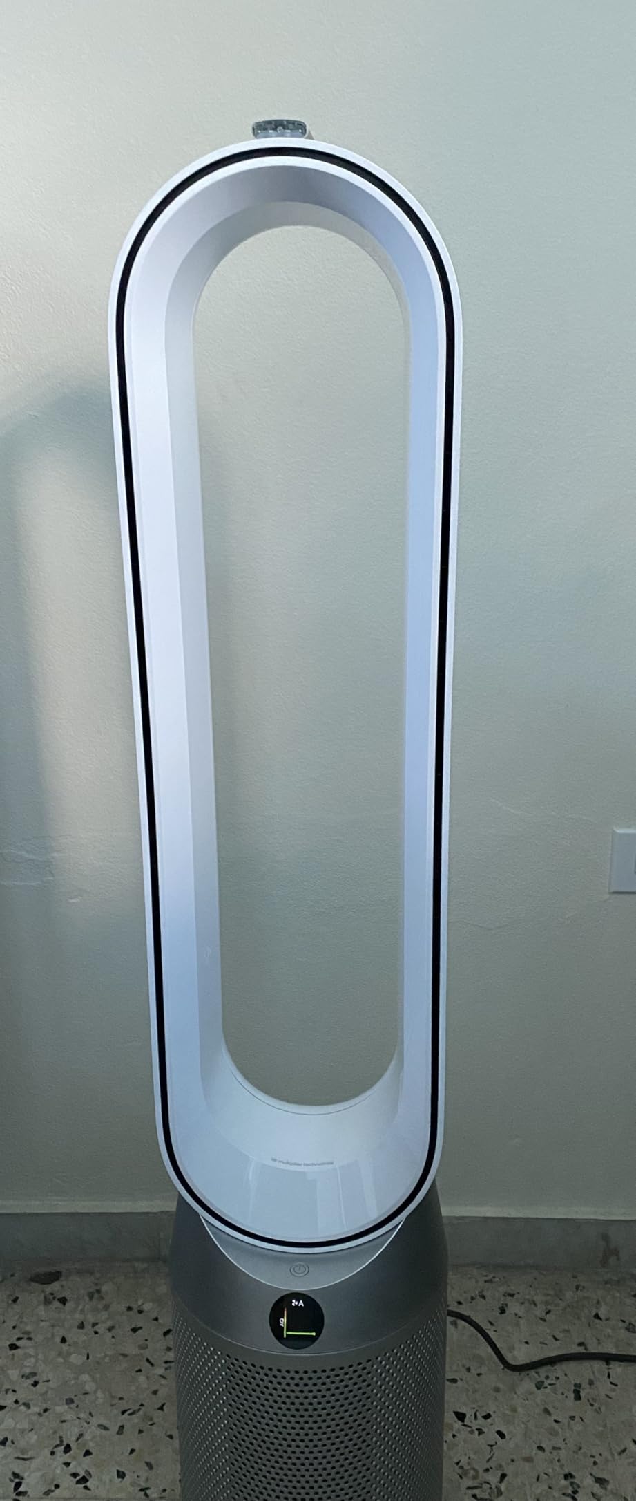 Dyson Purifier Cool TP07 Smart Air Purifier and Fan - White/Silver - Customer Photo 1