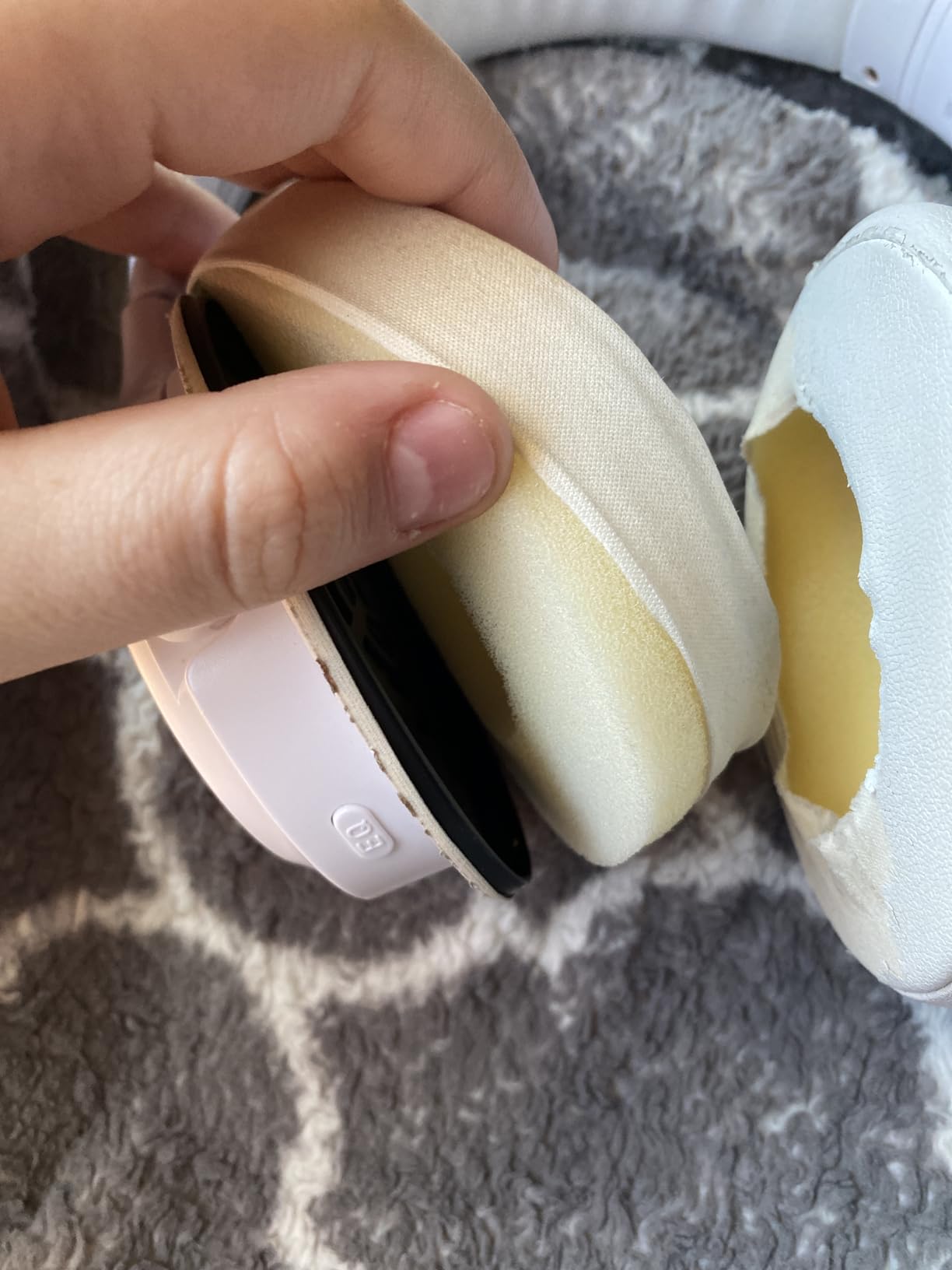 BERIBES Bluetooth Headphones Over Ear, 65H Playtime and 6 EQ Music Modes Wireless Headphones with Microphone, HiFi Stereo Foldable Lightweight Headset, Deep Bass for Home Office Cellphone PC Ect. - Customer Photo 2