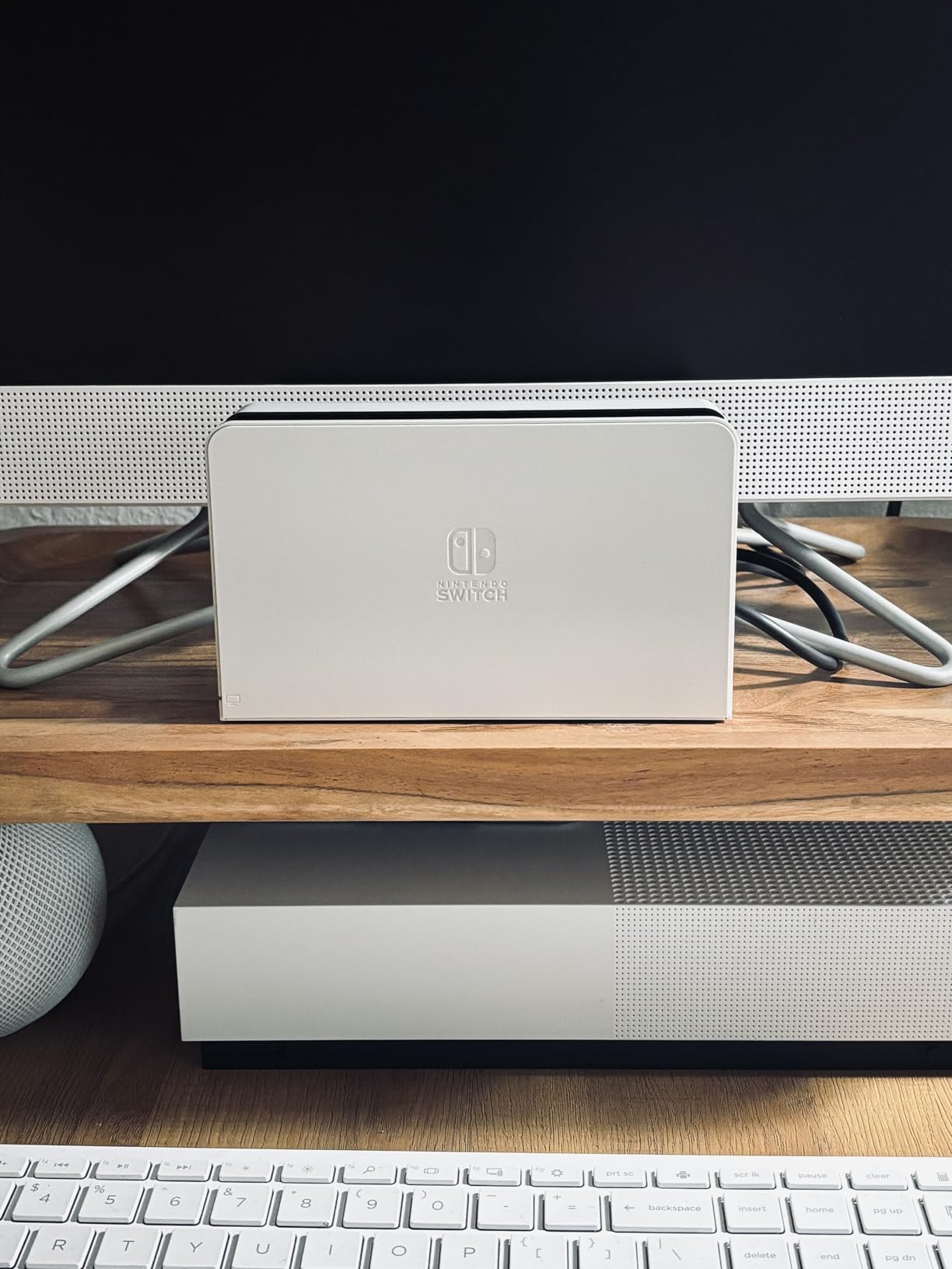 Nintendo Switch - OLED Model: Mario Red Edition - Customer Photo 2