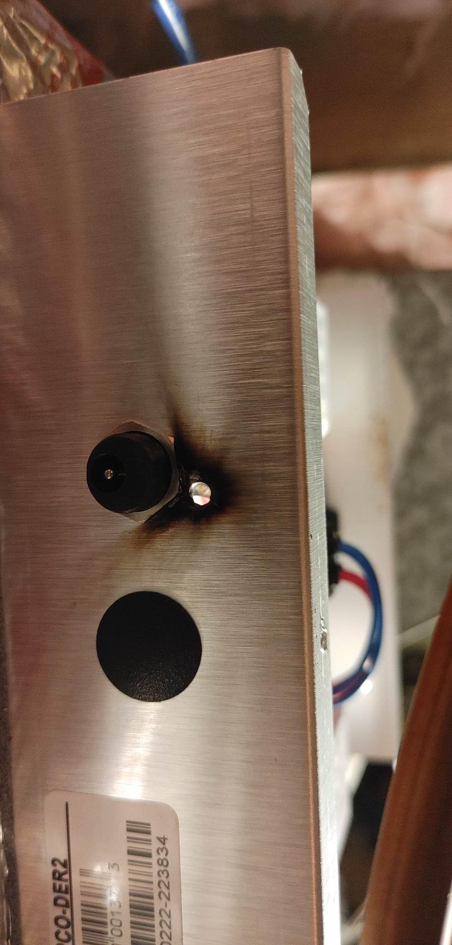 APCO Carbon Cell Matrix HVAC UV Air Purifier with Power Cord, Includes 1-Year UVC Lamp (18-32 VAC Series) - Customer Photo 3