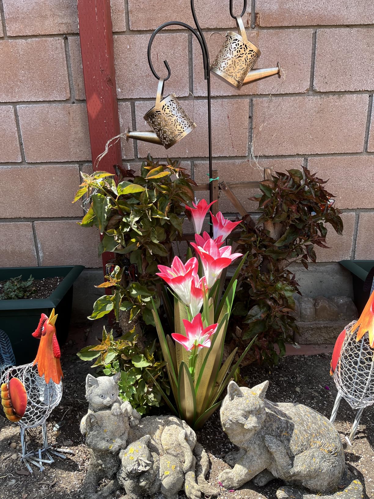 Merear Solar Watering Can Lights Outdoor with 8 Multi-Color Changing Modes, IP65 Waterproof Landscape Light Garden Decor, One Pole Two Lights Outside Decorations for Lawn, Backyard, Patio, Chrismas - Customer Photo 2