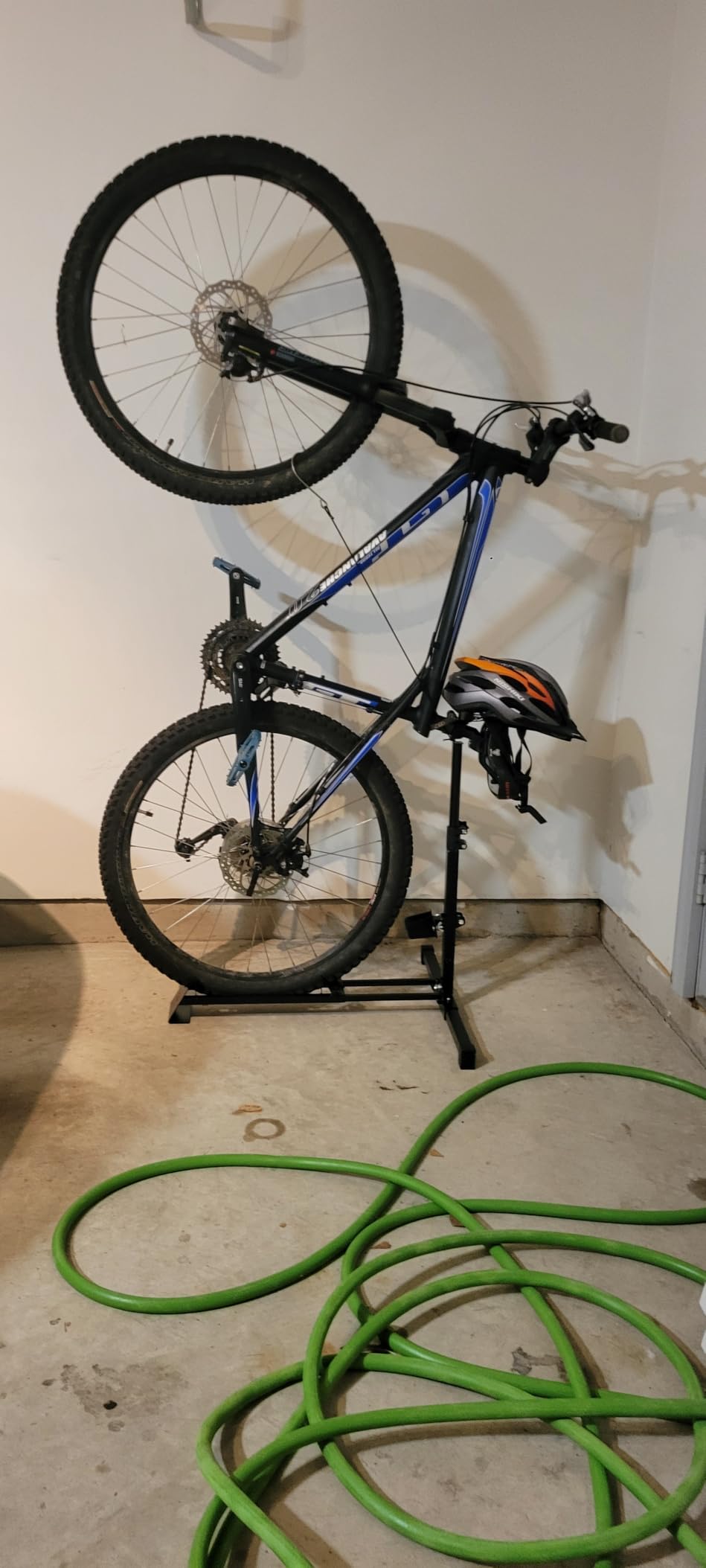 Foozet Bike Stand,Vertical Bike Rack Garage,Space-Saving Rack with Adjustable for Garage & Apartment, Bike Storage for Indoor Storage (1 pack) - Customer Photo 1