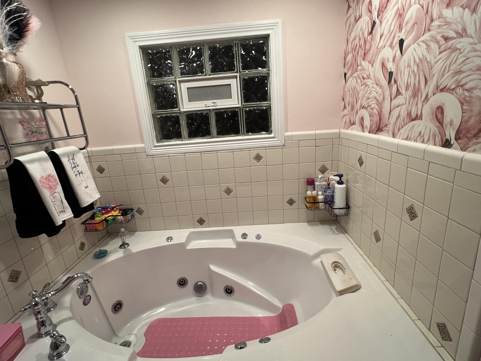 YASONIC Corner Adhesive Shower Caddy, with Soap Holder and 12 Hooks, Rustproof Stainless Steel Bathroom Organizer, No Drilling Wall Mounted Rack, Black, 3-Pack - Customer Photo 2