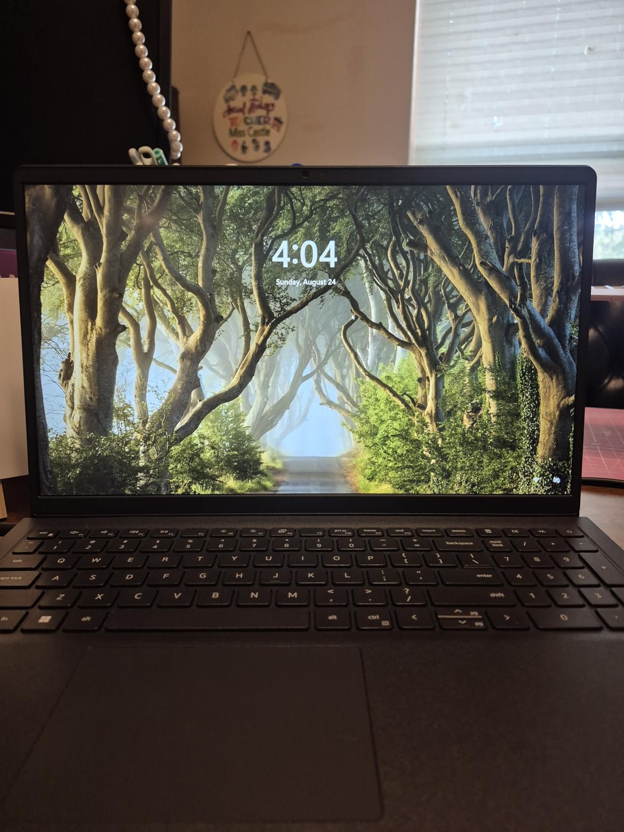 Dell 15 Laptop DC15250-15.6-inch FHD 120Hz Display, Intel Core 3 Processor 100U Processor, 8GB DDR4 RAM, 512GB SSD, Intel UHD Graphics, Windows 11 Home, Onsite Service - Carbon Black - Customer Photo 4