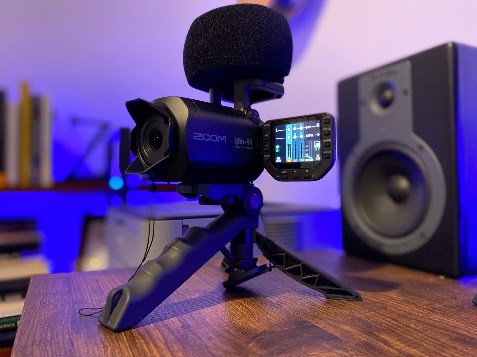 Zoom Q8n-4K Handy Video Recorder - Customer Photo 5