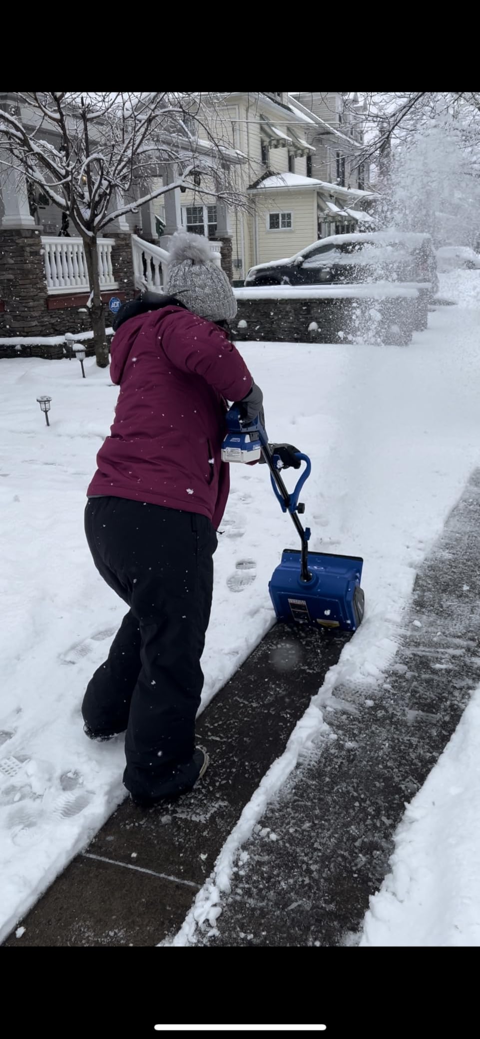 Snow Joe 24V Cordless Electric Snow Shovel Kit w/ Cover & Scraper, 13