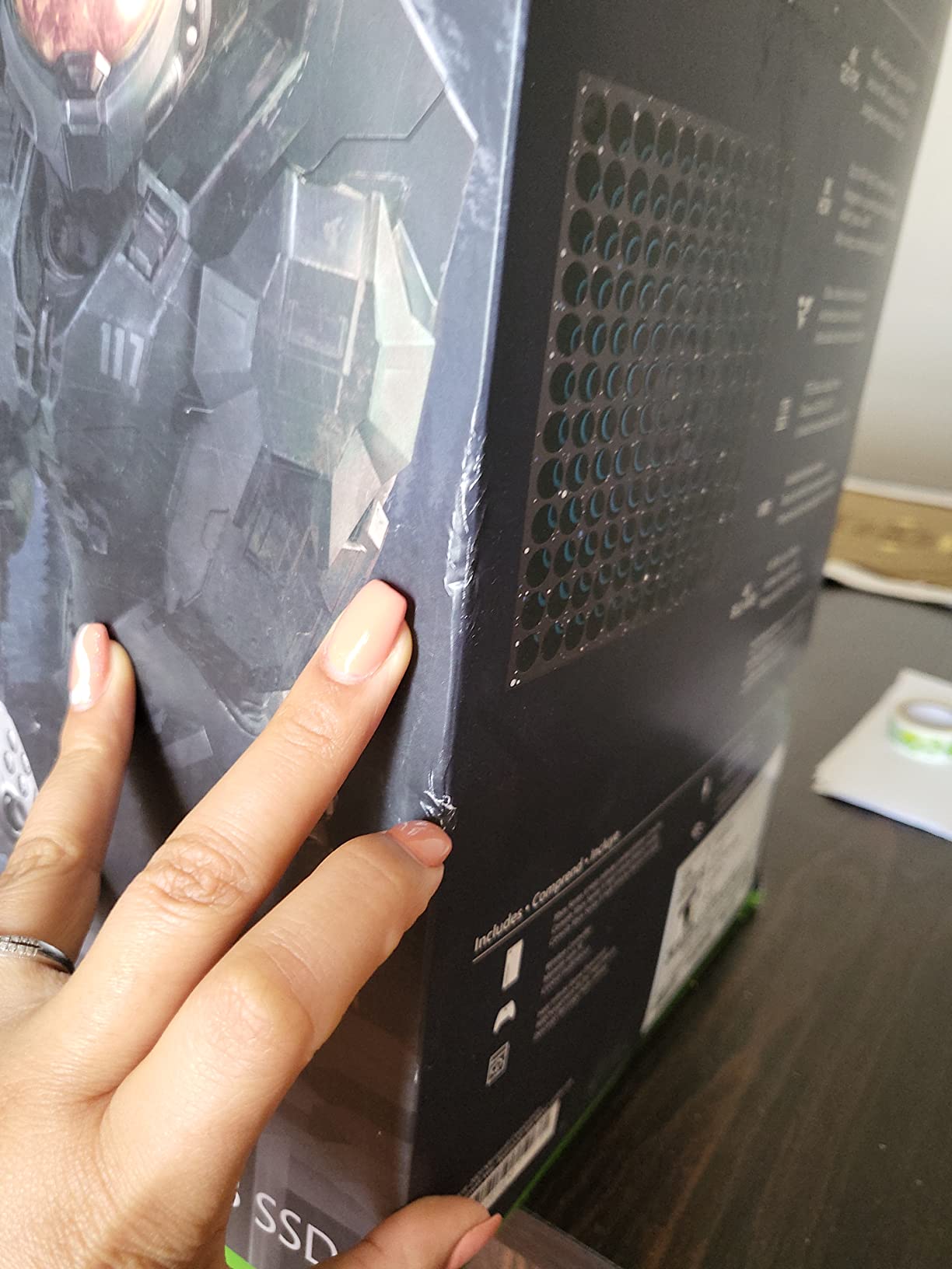 Microsoft 1TB Xbox Series X Halo Infinite Limited Edition Bundle - Customer Photo 1