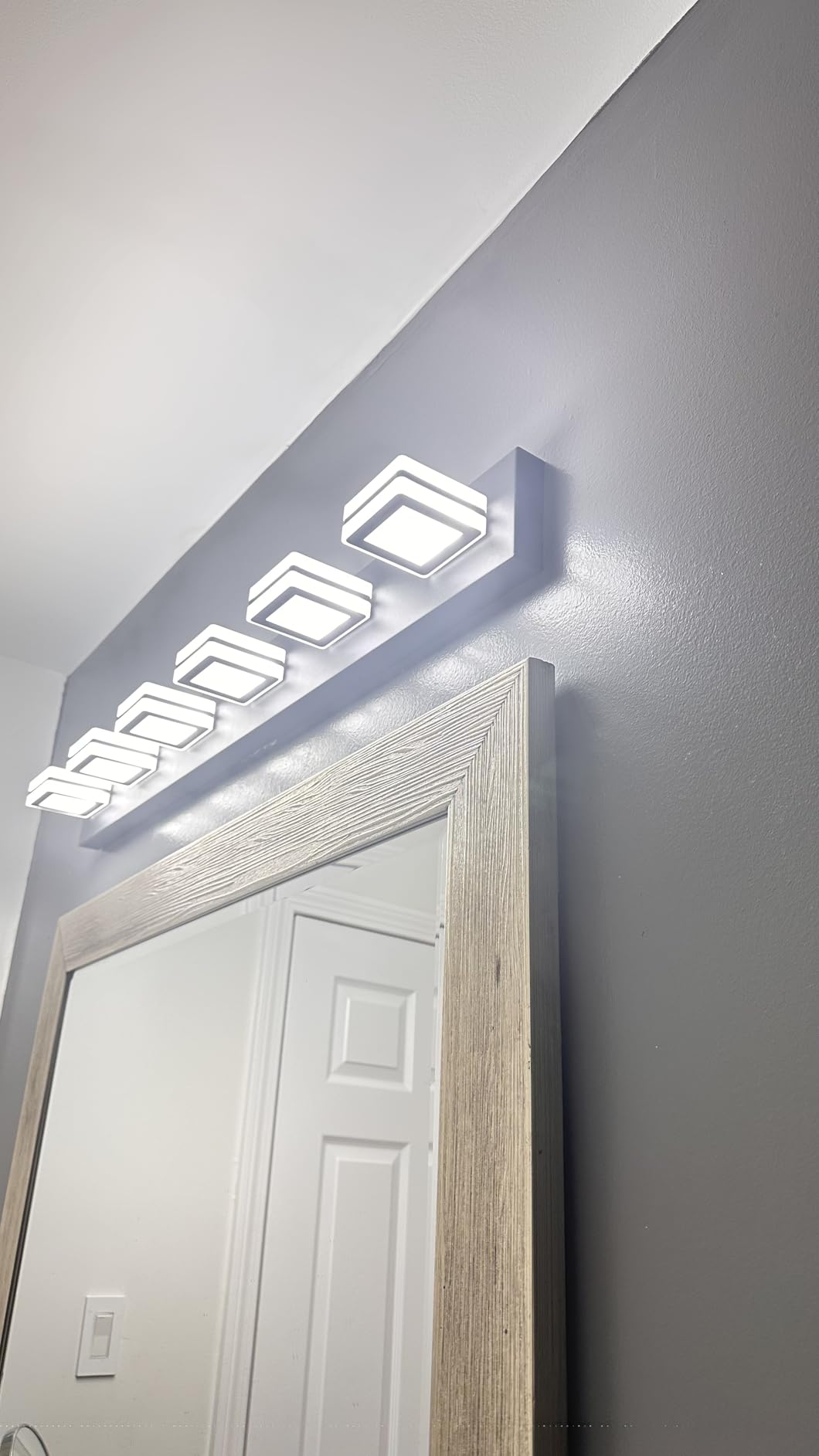 Ralbay Modern Black Bathroom Light Fixtures 6 Lights Up and Down Modern LED Bathroom Vanity Lights Over Mirror Acrylic Rotatable Matte Black Bath Wall Lighting - Customer Photo 1