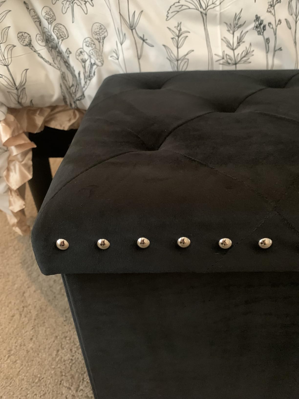 B FSOBEIIALEO Storage Ottoman Bench, Folding Tufted Ottomans with Storage, Extra Large 140L Footrest Bench for Bedroom, Luxury Velvet Fabric 43 Inches Black - Customer Photo 1