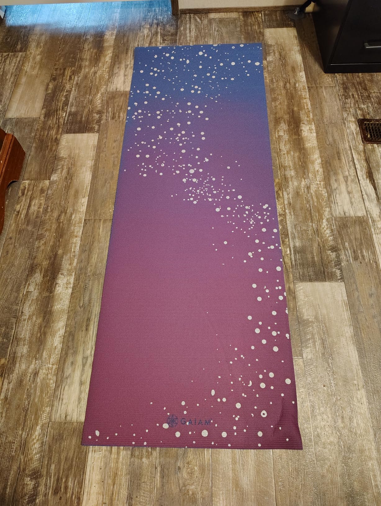 Gaiam Yoga Mat - Premium 6mm Print Extra Thick Non Slip Exercise & Fitness Mat - Customer Photo 1