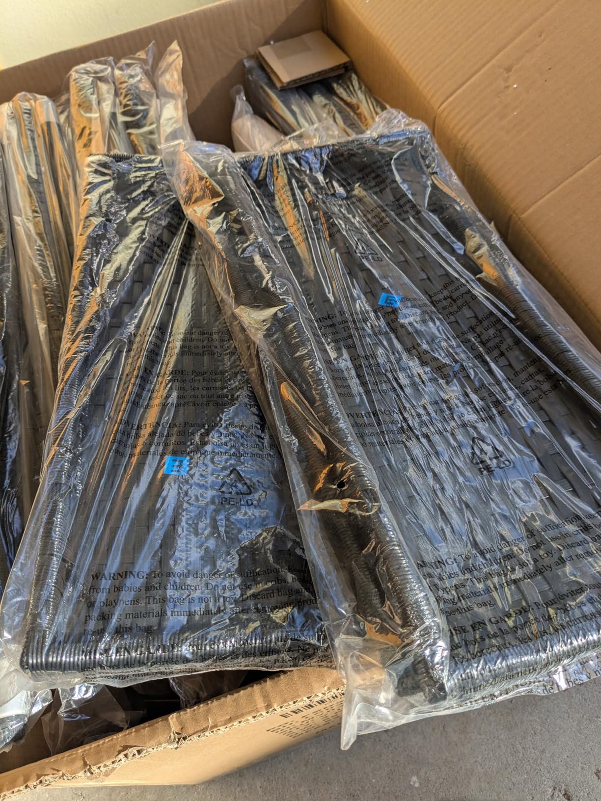 Devoko Dining 7 PCS Furniture, Patio Conversation Set with Acacia Wood Table Top, Outdoor, Beige Cushion and Black Rattan - Customer Photo 1