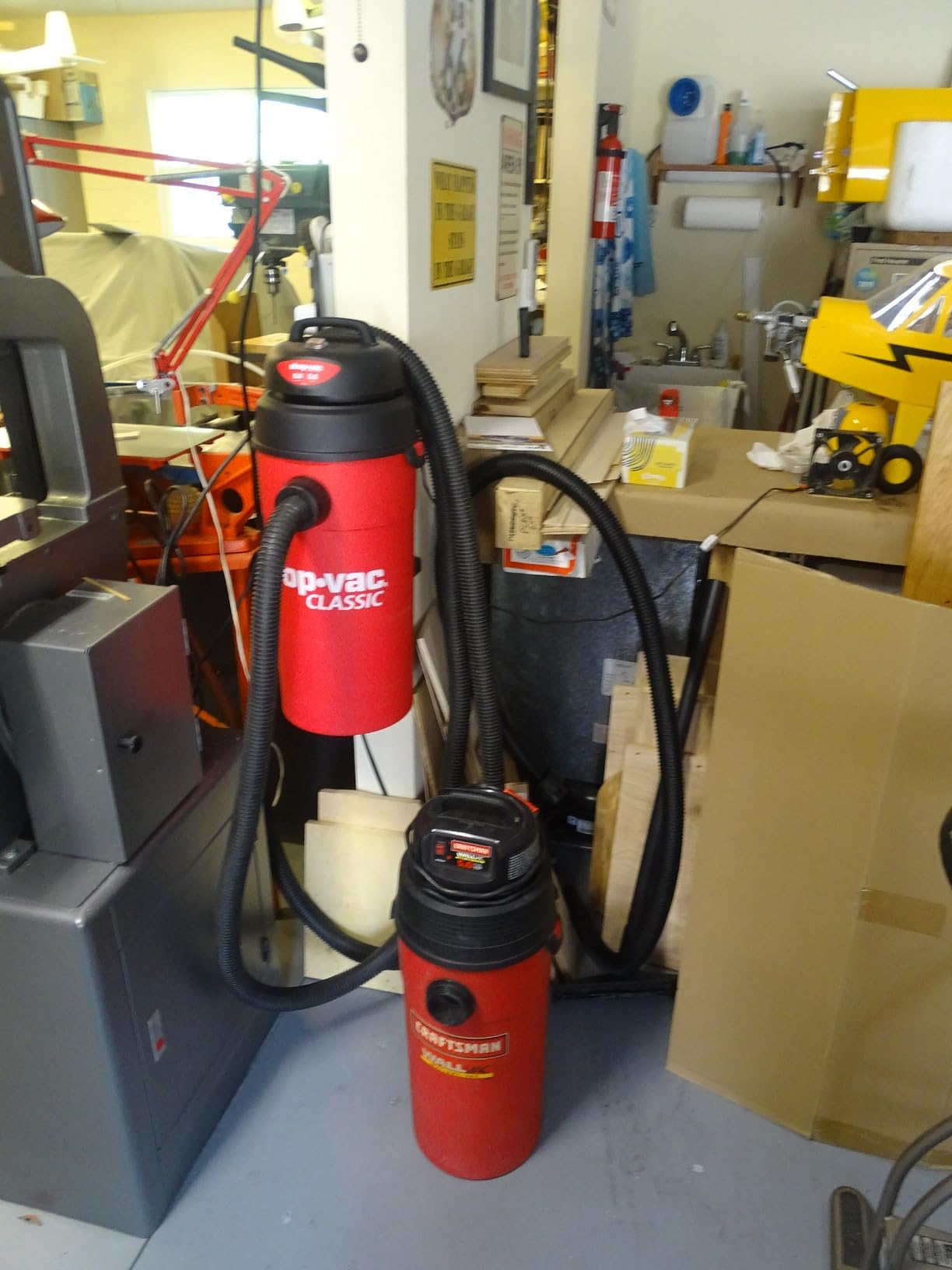 Shop-Vac 5 Gallon 5.5 Peak HP Wet/Dry Vacuum, Wall Mountable Compact Shop Vacuum with 18+7Ft Long Hose & Attachments, Ideal for Jobsite, Garage, Car & Workshop. 9522236 - Customer Photo 2