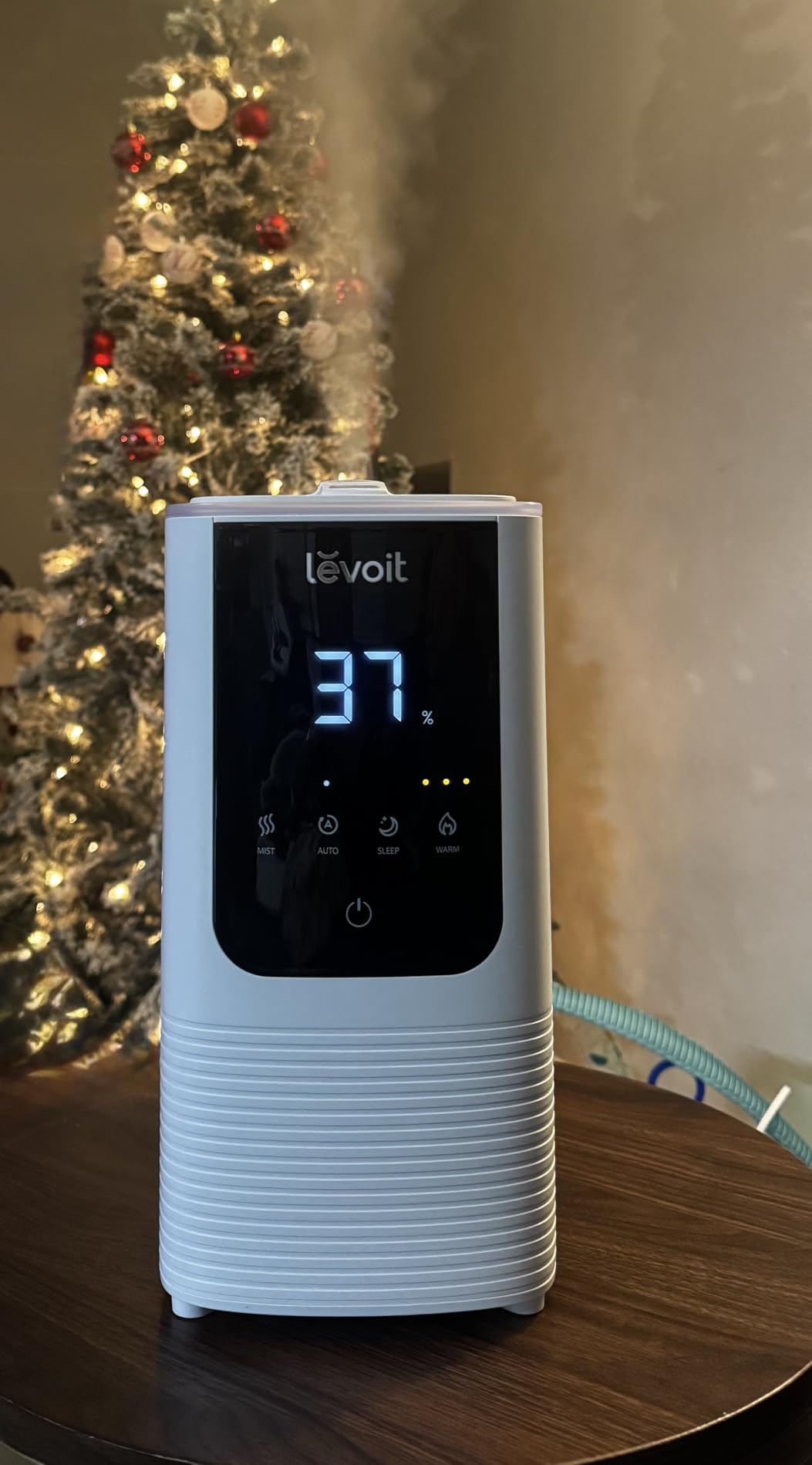 LEVOIT Humidifiers for Bedroom Home, Smart Warm and Cool Mist Air Humidifier for Large Room, Auto Customized Humidity, Fast Symptom Relief, Easy Top Fill, Essential Oil, Quiet, OasisMist4.5L, White - Customer Photo 1