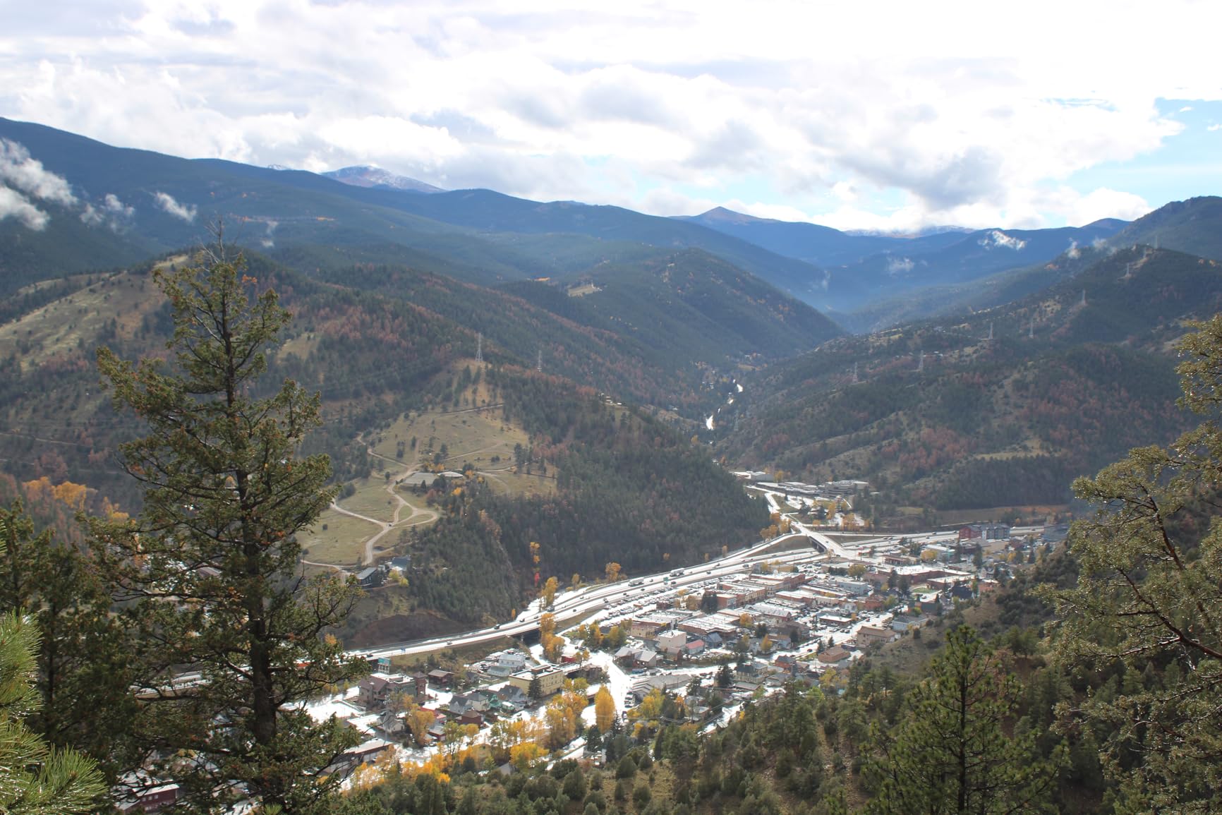 Canon EOS R7 RF-S18-150mm F3.5-6.3 IS STM Lens Kit, Mirrorless Vlogging Camera, 32.5 MP Image Quality, 4K 60p Video, DIGIC X Image Processor, Dual Pixel CMOS AF, Subject Detection, Content Creators customer photo 2