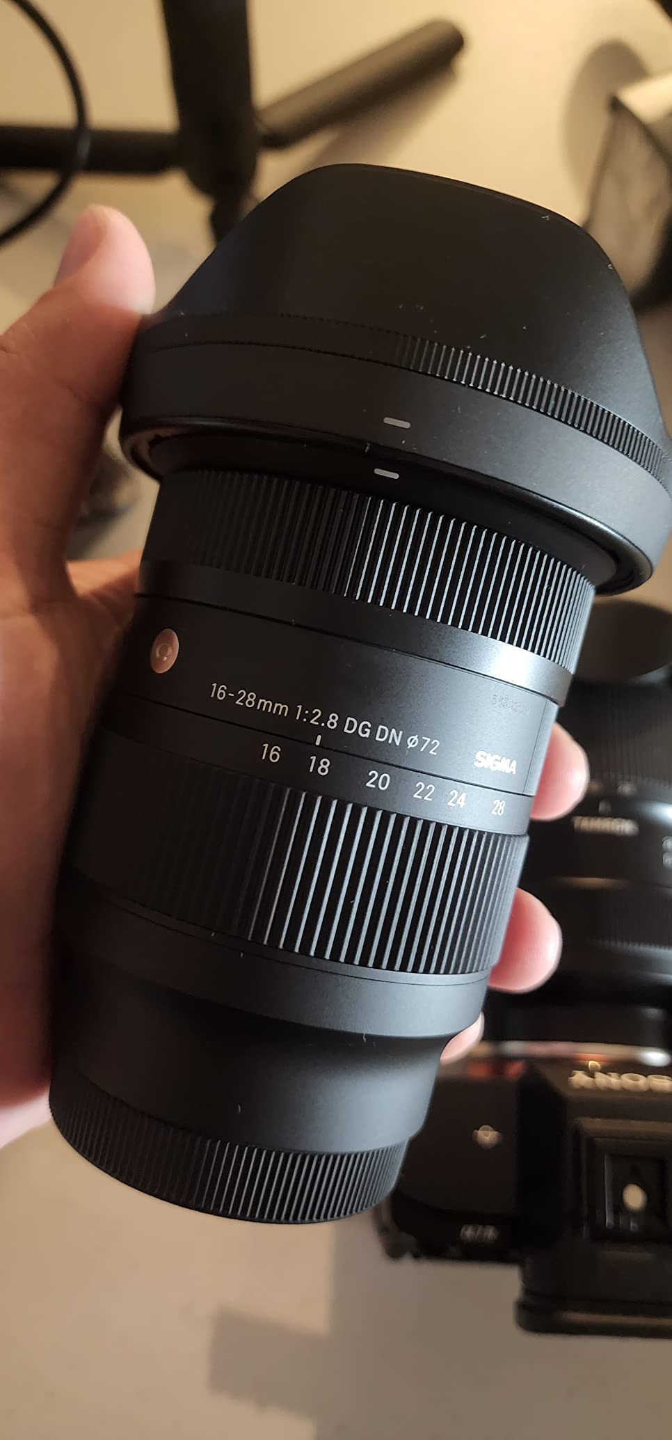 Sigma 16-28 mm F2.8 DG DN Lens for Sony E Mount - Customer Photo 1