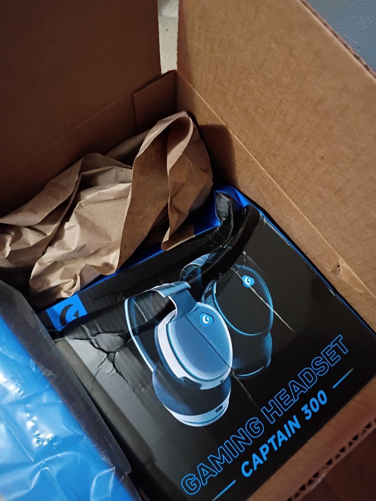 Gtheos 2.4GHz Wireless Gaming Headset for PS5, PS4 Fortnite & Call of Duty/FPS Gamers, PC, Nintendo Switch, Bluetooth 5.3 Gaming Headphones with Noise Canceling Mic, Stereo Sound, 40+Hr Battery -White - Customer Photo 1