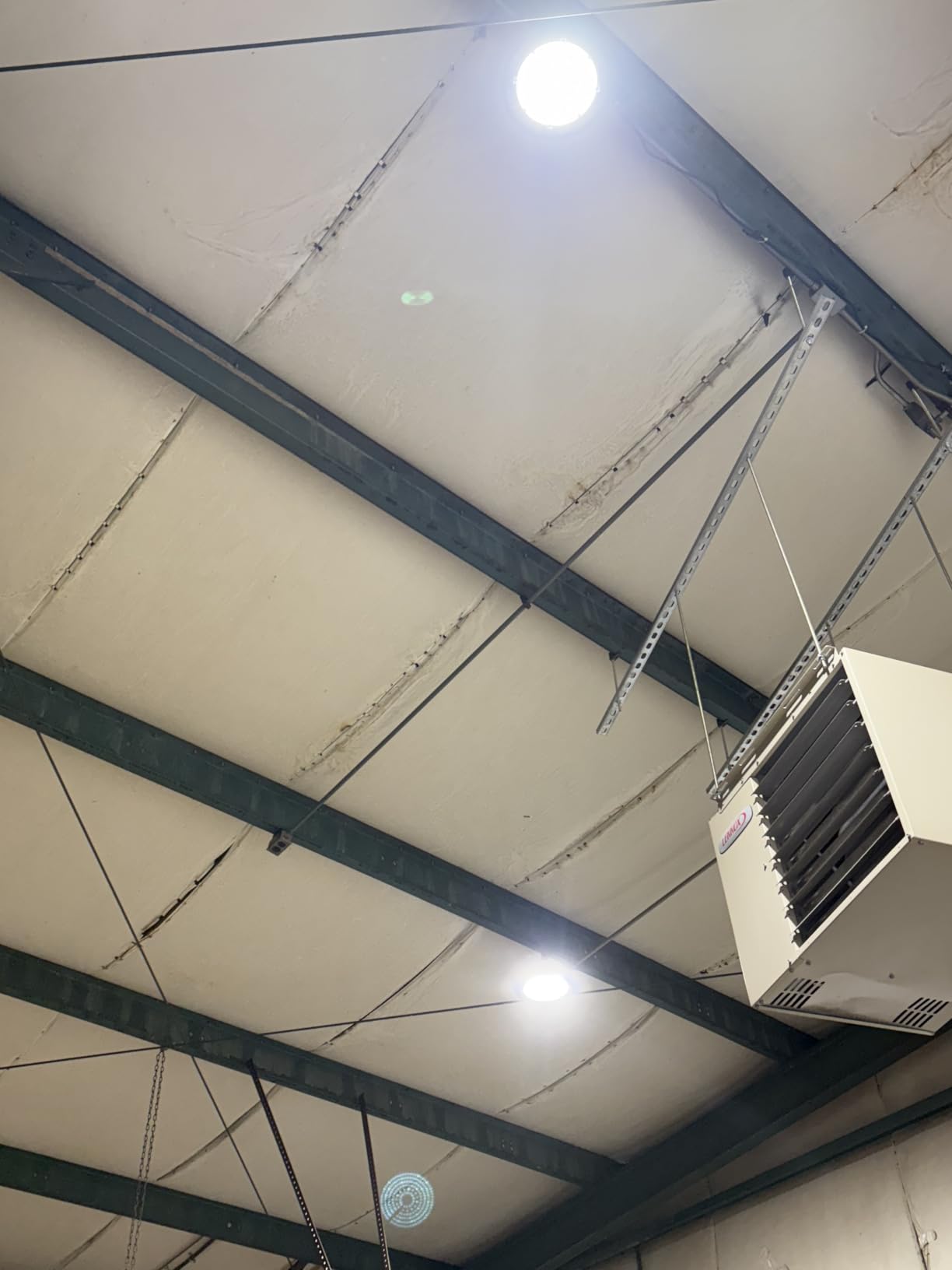 Sunco 10 Pack UFO LED High Bay Light, 150W, 19500 Lumens, 5000k Ultra Bright Commercial Shop Lights for Warehouse, Factory, Workshop, Garage & Barn, Ceiling Mount, Plug & Play, 120V, UL - Customer Photo 1