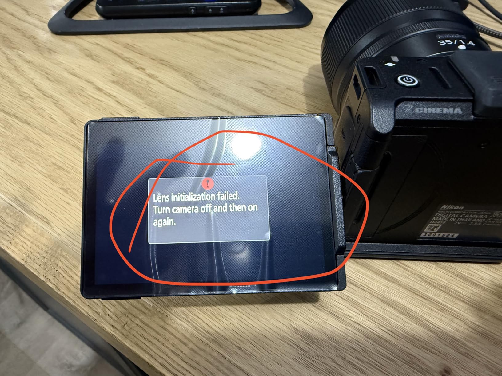 Blackmagic Pocket Cinema Camera 6K G2 (CINECAMPOCHDEF6K2) customer photo 2