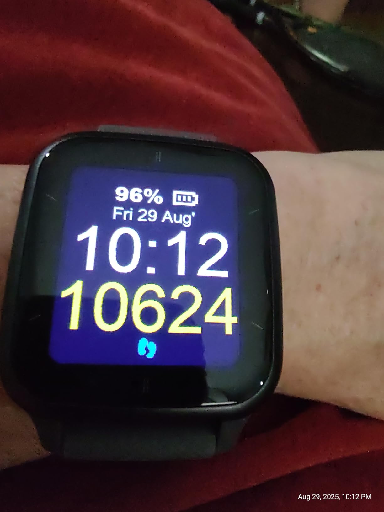 Garmin Venu Sq 2 GPS Smartwatch, All-Day Health Monitoring, Long-Lasting Battery Life, AMOLED Display, Slate and Shadow Gray - Customer Photo 4
