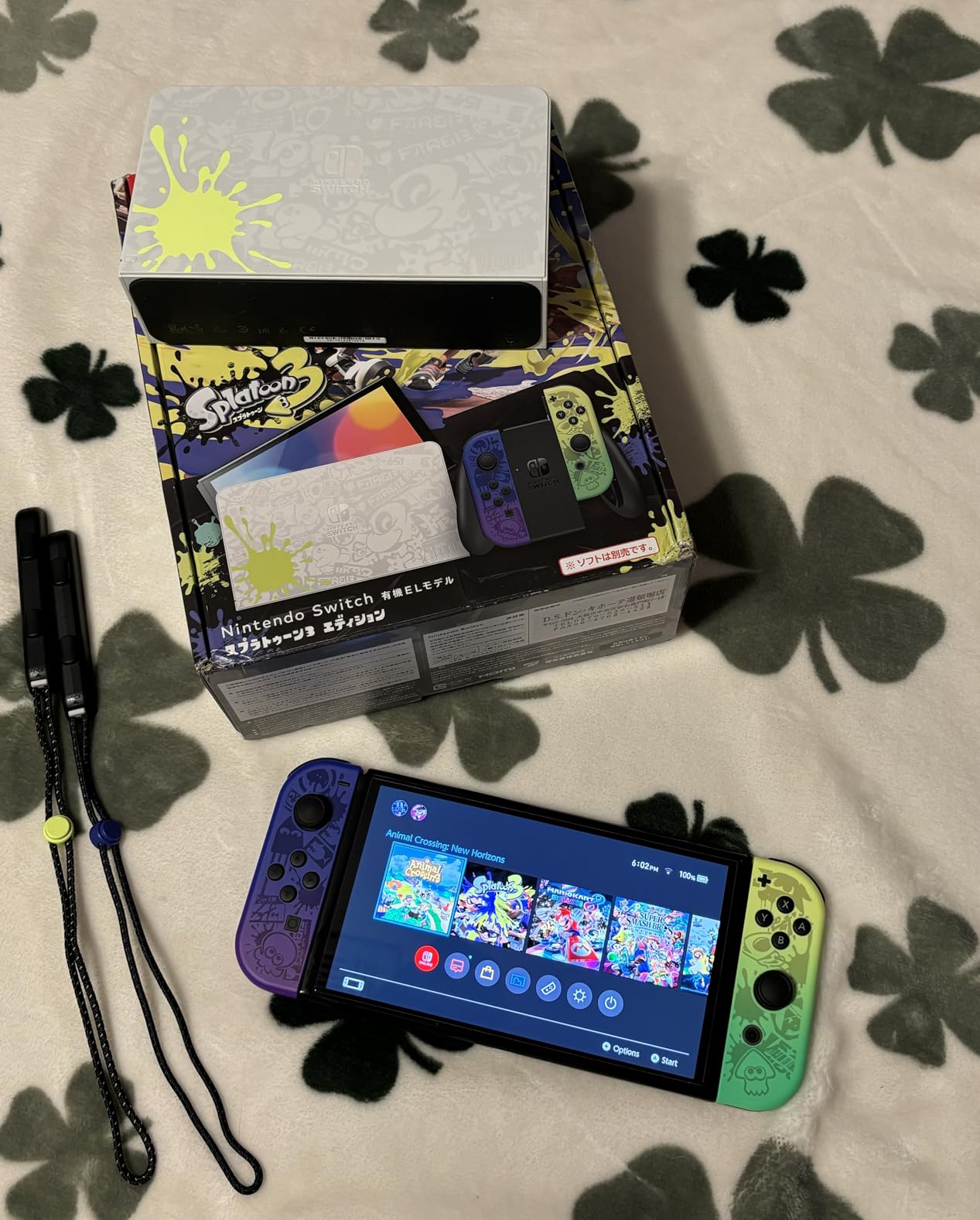 Nintendo Switch - OLED Model Splatoon 3 Special Edition - Customer Photo 1