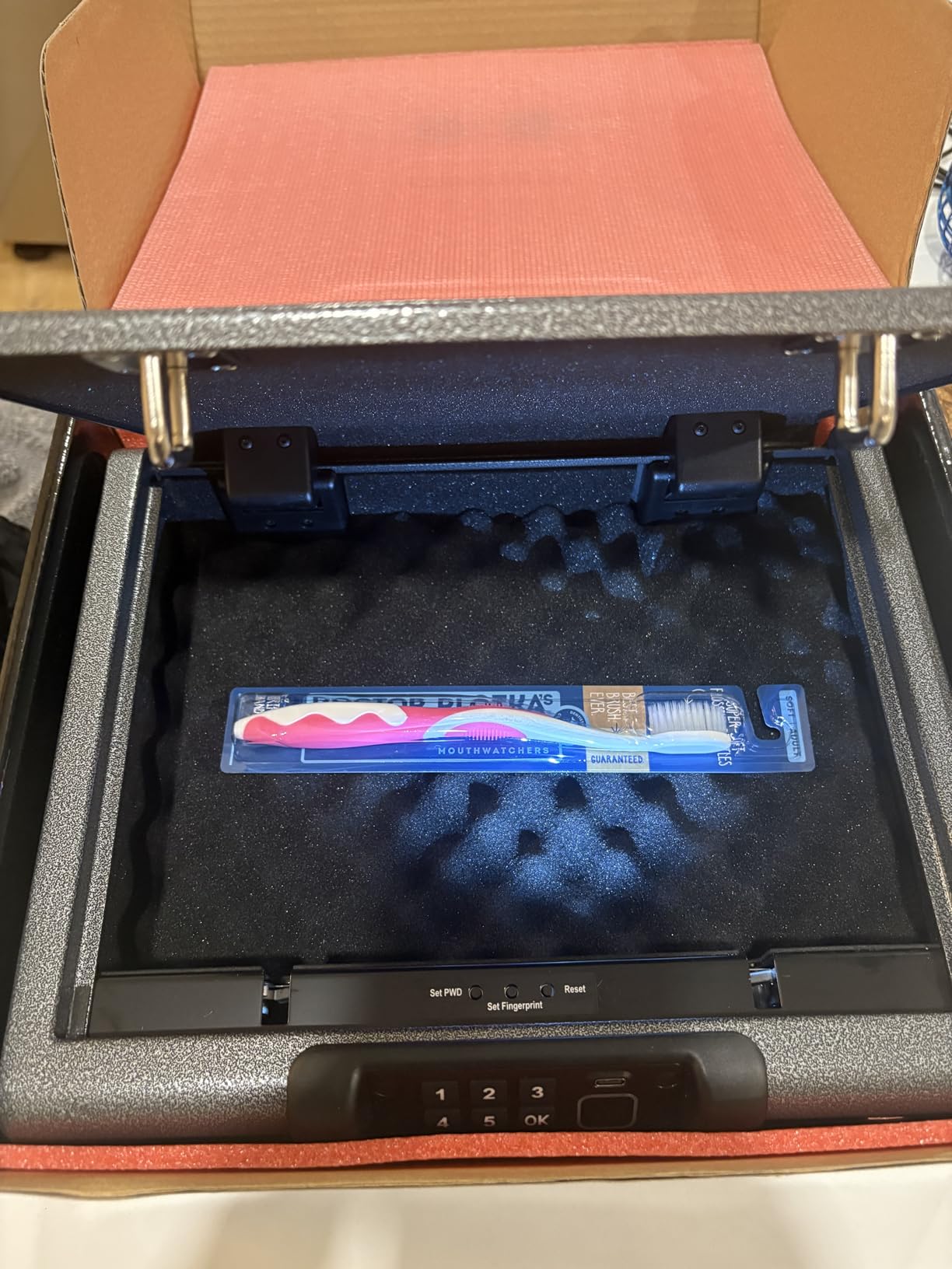 BILLCONCH Biometric Gun Safe for Pistols 3-Ways unlock Fingerprint Digital PIN Key Unlock Handgun Safe with Sound - Customer Photo 2