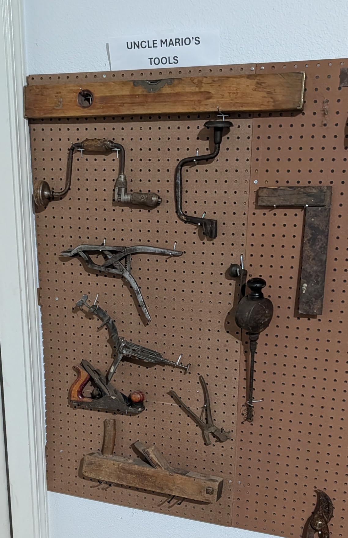 INCLY 278PCS Pegboard Accessories Organizer Kit, Peg Board Hooks Assortment with Bins for Organizing Various Tools, Fit 1/8 or 1/4 inch Pegboard for Hanging Storage, Garage Wall Attachments - Customer Photo 1