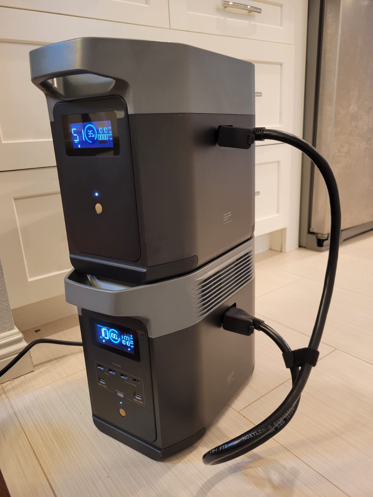 EcoFlow Portable Power Station DELTA 2, 1024Wh LiFePO4 (LFP) Battery, 1800W AC/100W USB-C Output, Solar Generator for Home Backup Power, Camping & RVs - Customer Photo 2