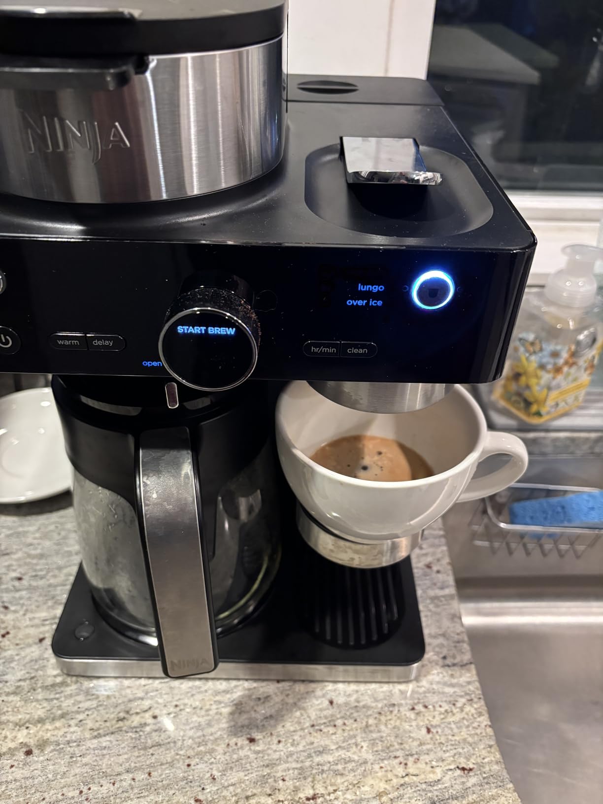 Ninja Espresso & Coffee Maker & Barista System, 3 Espresso Brew Styles, Single-Serve Coffee & Nespresso Capsule Compatible, Built-in Frother, Espresso, Cappuccino & Latte Maker, Black, CFN601 - Customer Photo 1