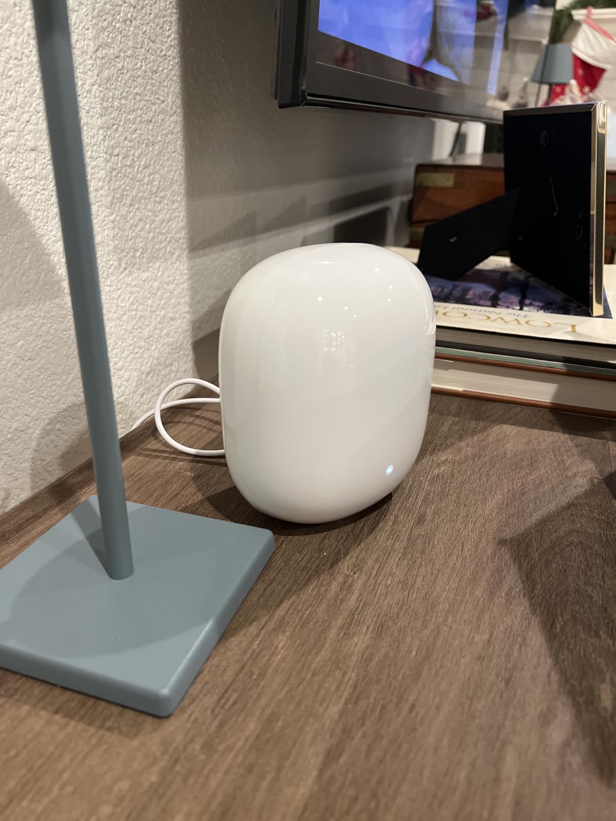 Google Nest WiFi Pro - Wi-Fi 6E - Reliable Home Wi-Fi System with Fast Speed and Whole Home Coverage - Mesh Router - 2 Pack - Snow - Customer Photo 1