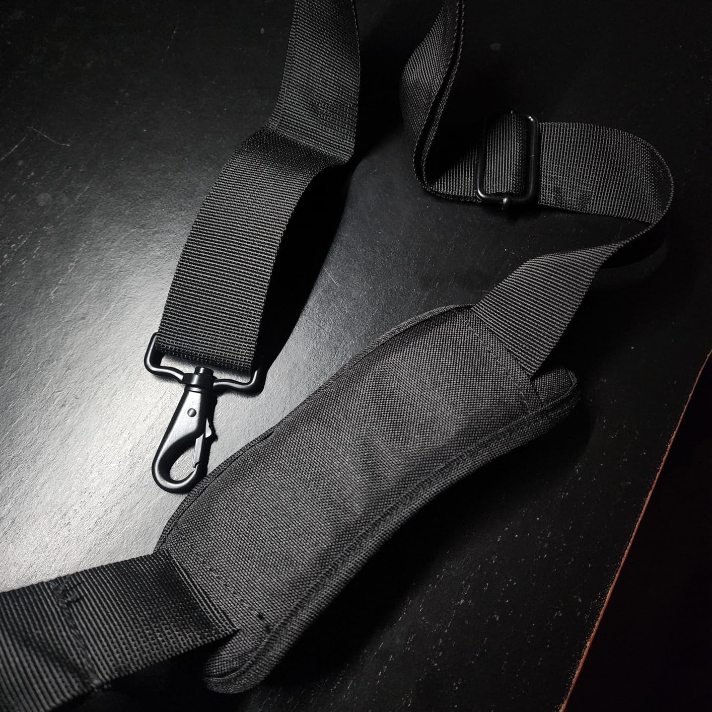 BAGSMART Small Camera Bag for Photographers, Compact Camera Shoulder Bags - Customer Photo 1