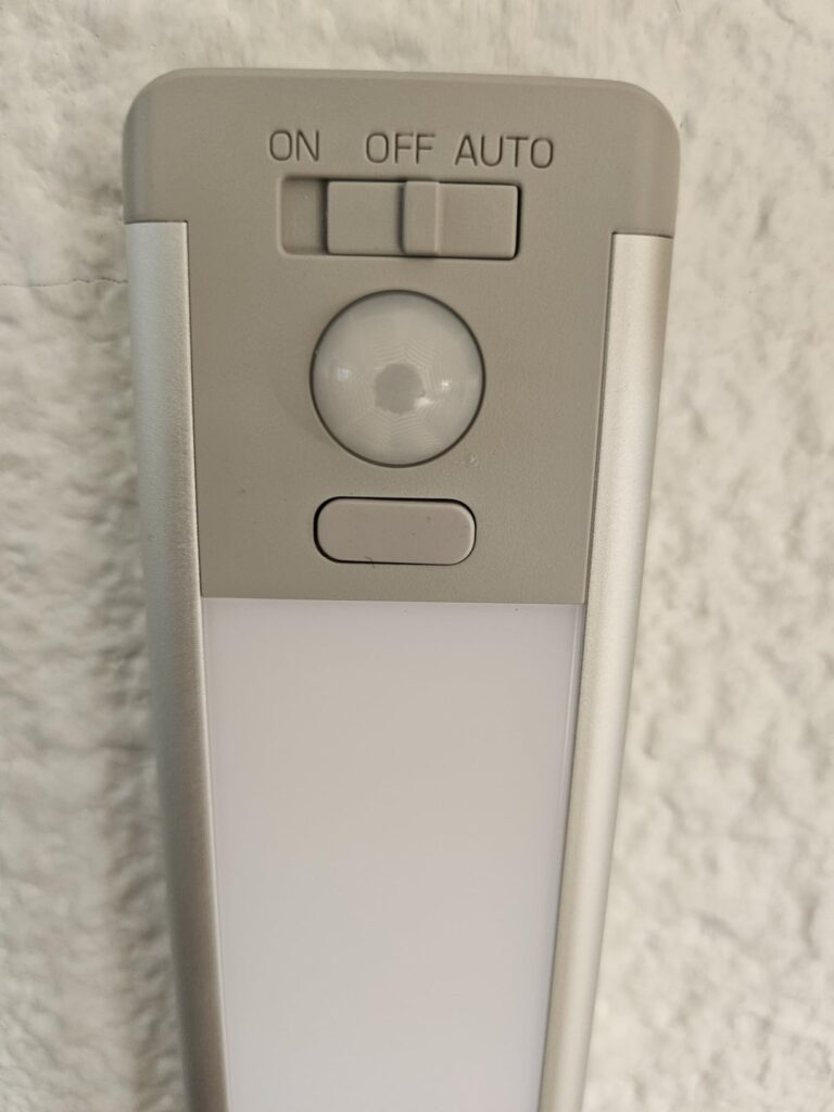 10 Best Closet Lighting Solutions