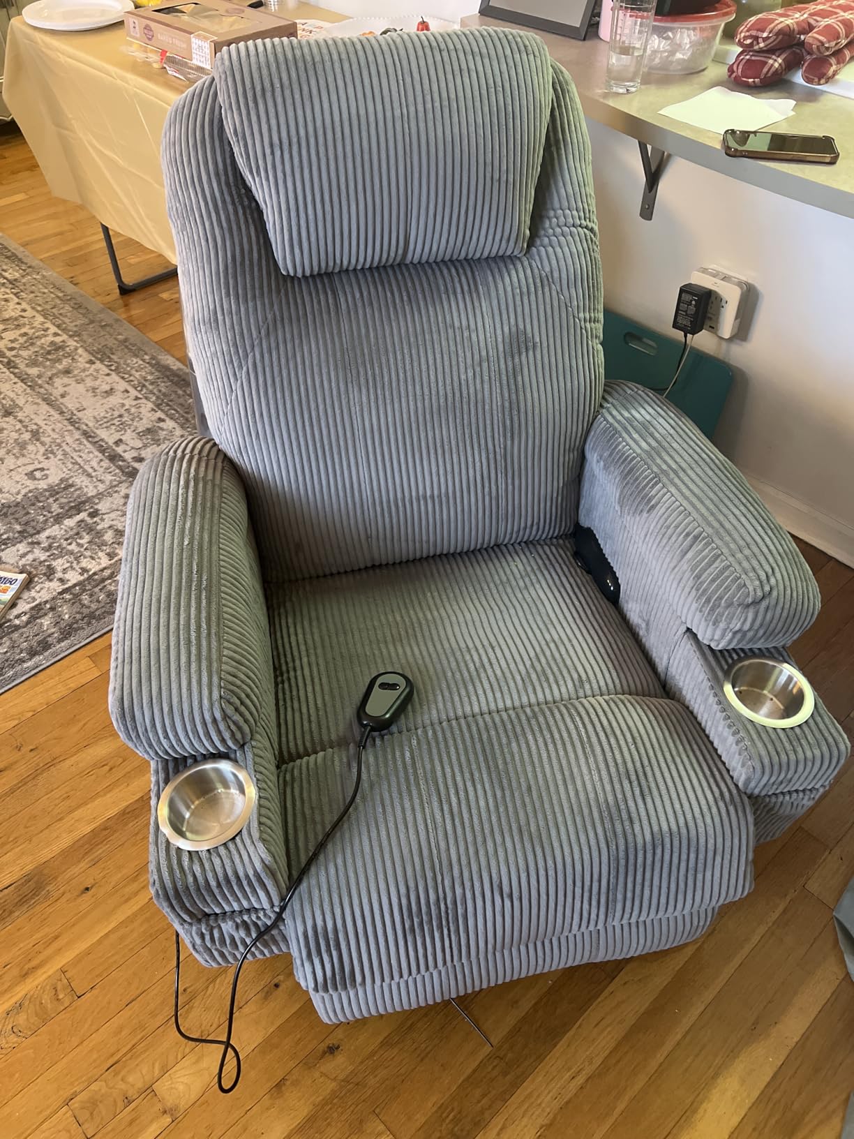 Flamaker Power Lift Recliner Chair Electric Lift Recliner for Elderly Power Lift Recliner Chair with Cup Holders Side Pockets for Living Room (Leathaire, Light Black) - Customer Photo 1