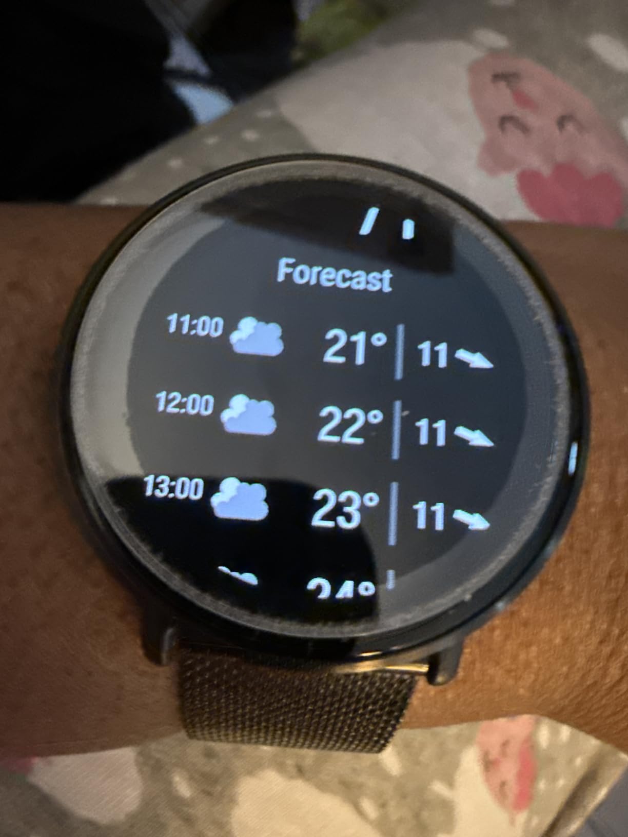 POLAR Ignite 3 Series Fitness Tracking Smartwatch with AMOLED Display, GPS, Heart Rate Monitoring, Sleep Analysis, and Real-Time Voice Guidance; S-L, for Men or Women, Greige Sand - Customer Photo 2