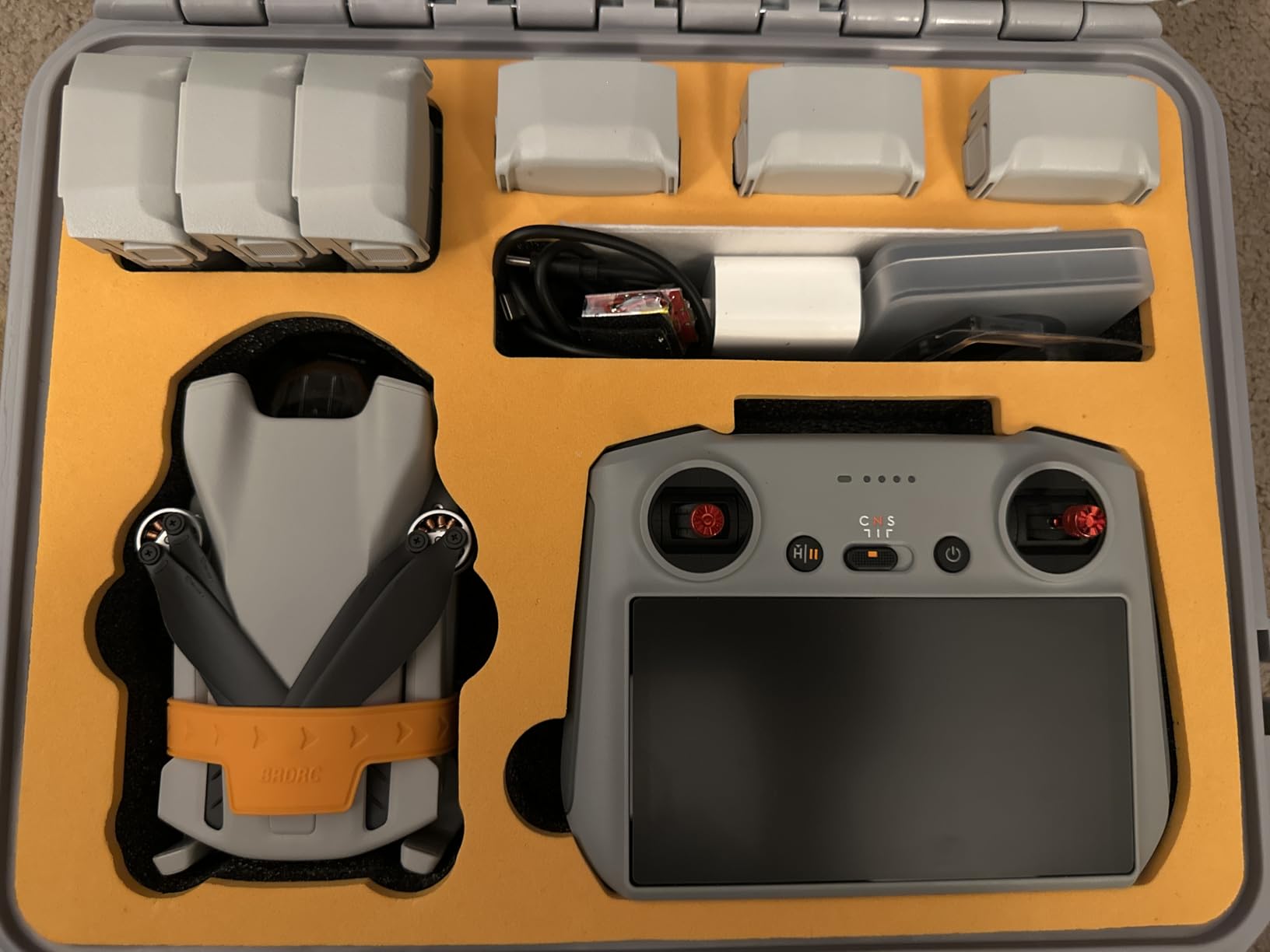 Mini 3 (DJI RC), Lightweight 3x Mechanical Gimbal Drones with Camera for Adults 4K, 38-min Flight Time, up to 32800ft (10km) Video Transmission, Vertical Shooting, GPS Auto Return Integrated - Customer Photo 1